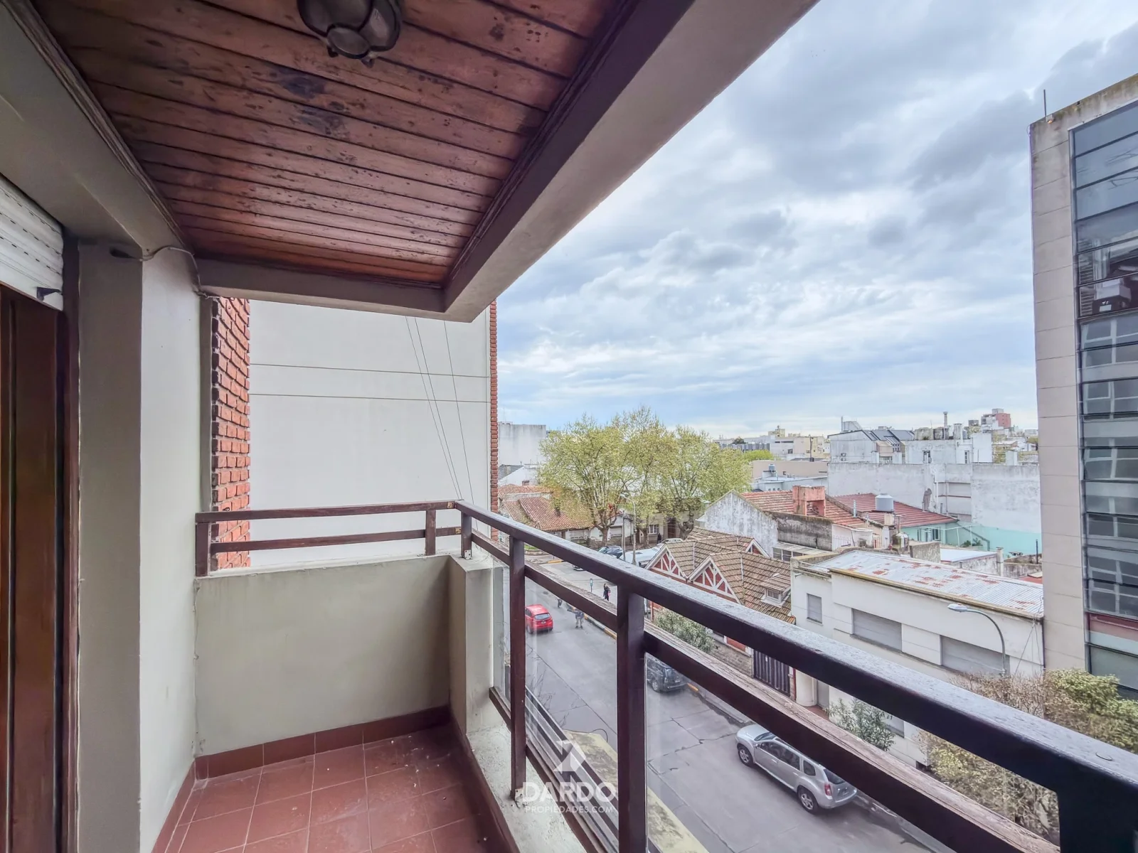 Departamento 2 ambientes con doble balcón en venta en La Perla / Centro - Imagen 5