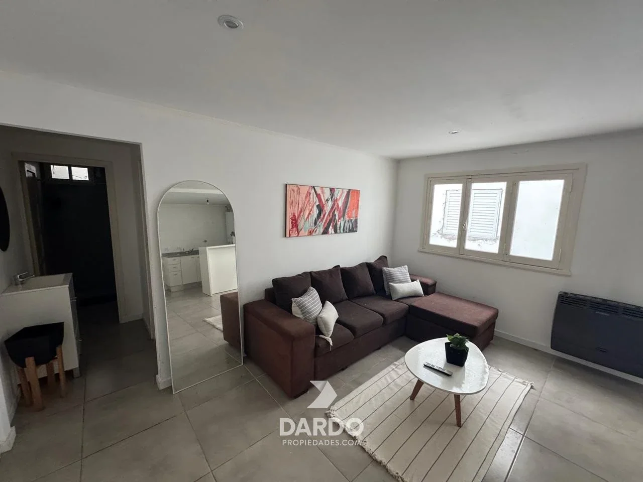 Departamento dos ambientes en alquiler en Plaza Mitre - Imagen 3