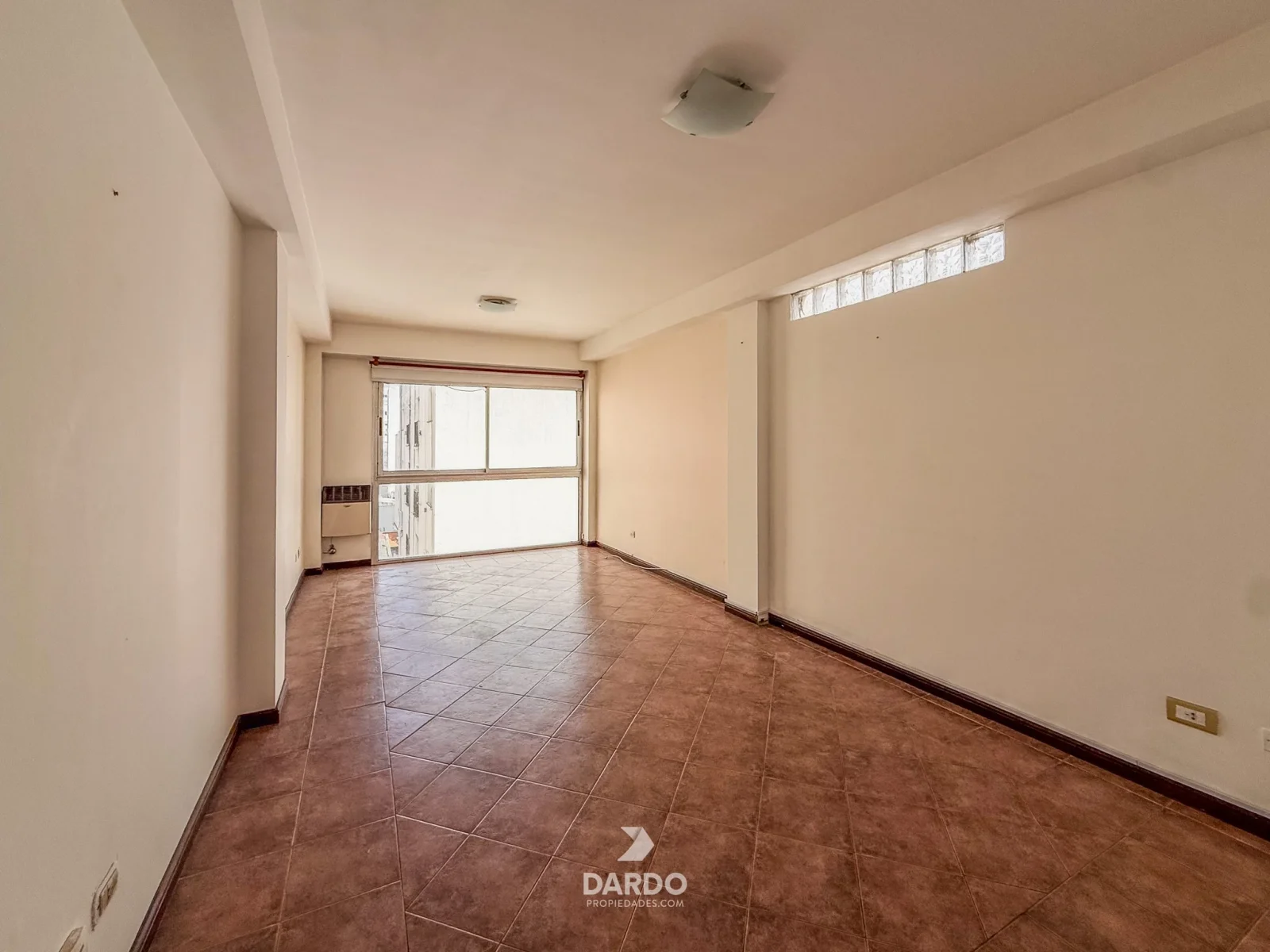 Departamento 2 ambientes en venta en La Perla - Imagen 1