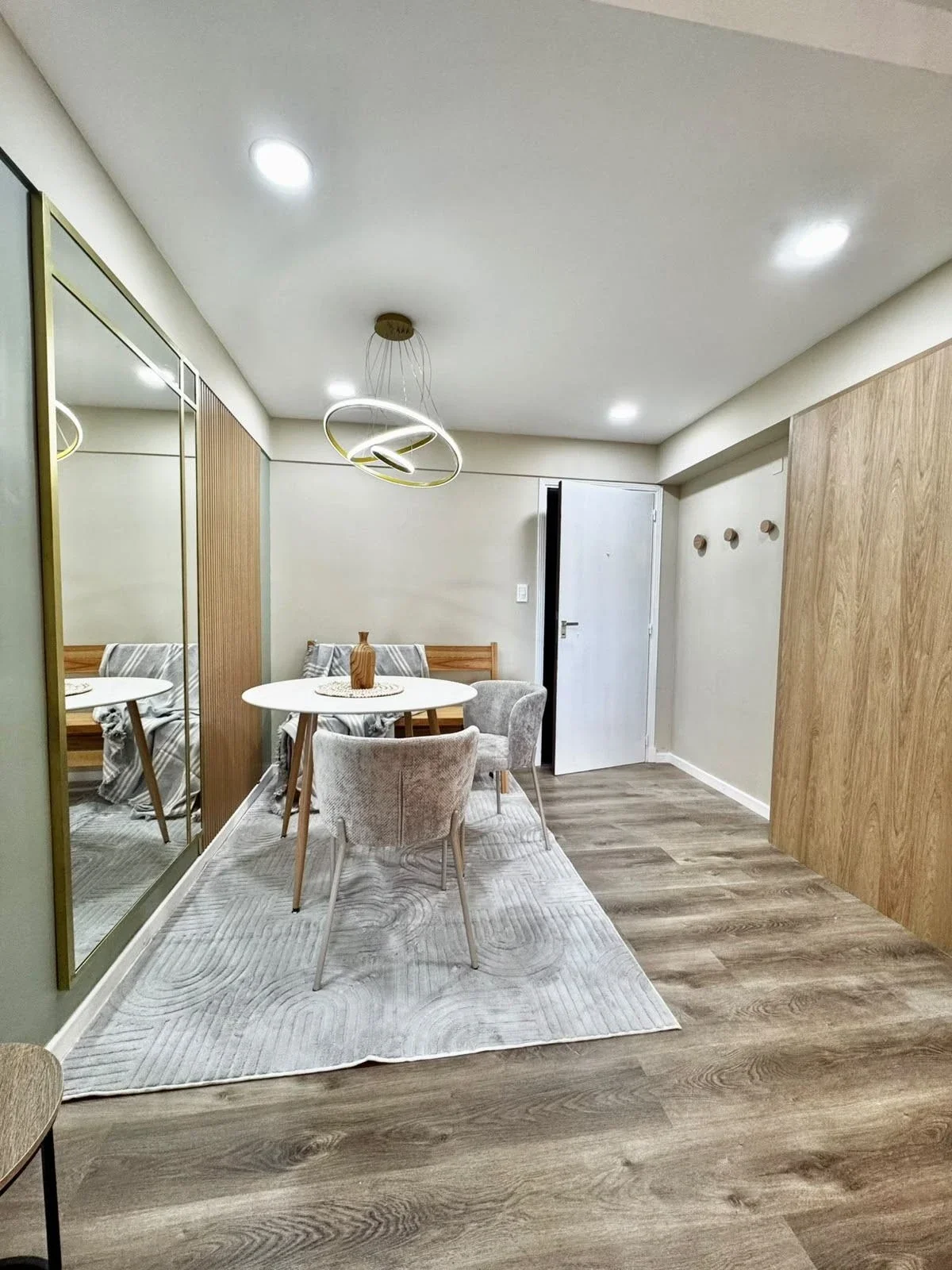 VENTA. MONOAMBIENTE AMOBLADO CON VISTA AL MAR. CORRIENTES 1500 MAR DEL PLATA - Imagen 5
