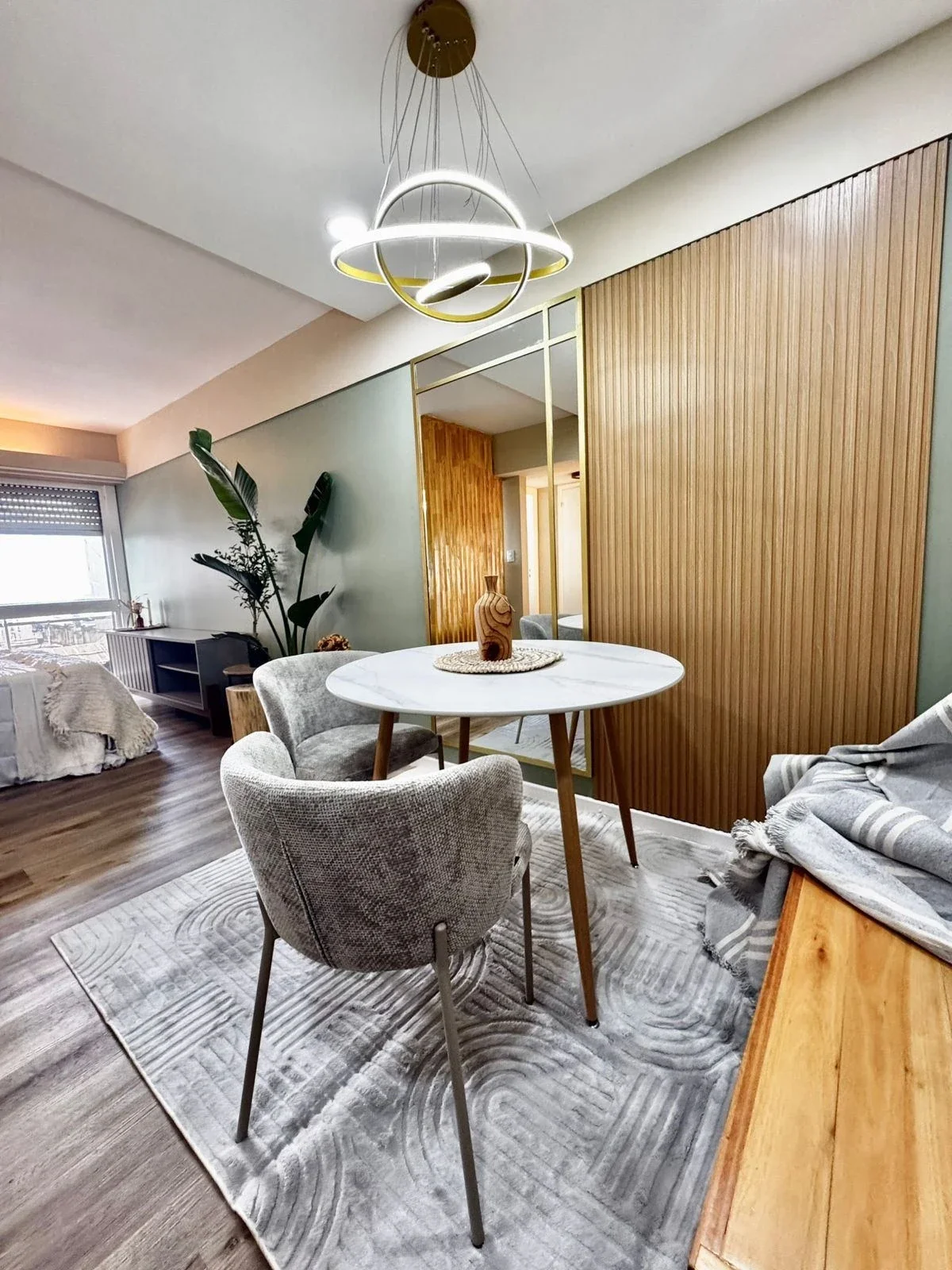 VENTA. MONOAMBIENTE AMOBLADO CON VISTA AL MAR. CORRIENTES 1500 MAR DEL PLATA - Imagen 3