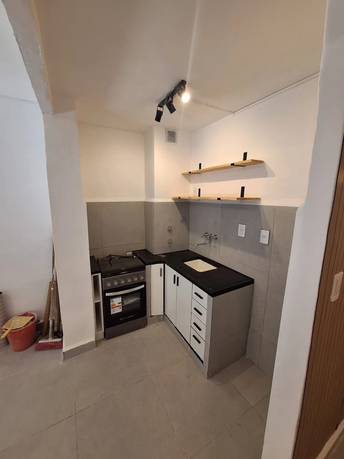 Departamento en venta en Güemes - Imagen 2
