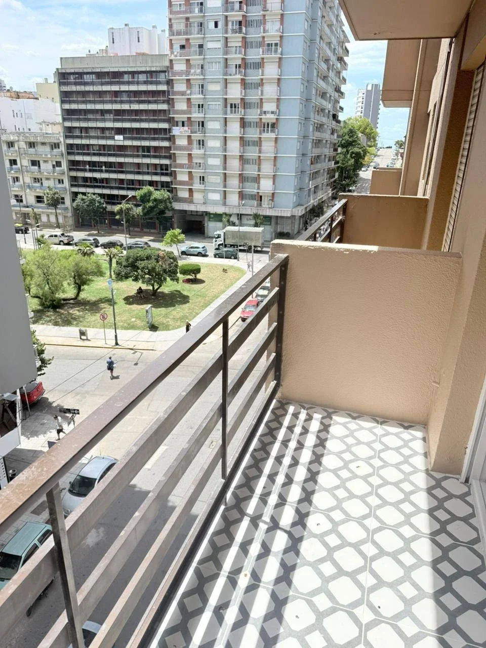 VENTA. DEPARTAMENTO 3 AMB. RECICLADO. SANTIAGO DEL ESTERO 1500. MAR DEL PLATA - Imagen 1
