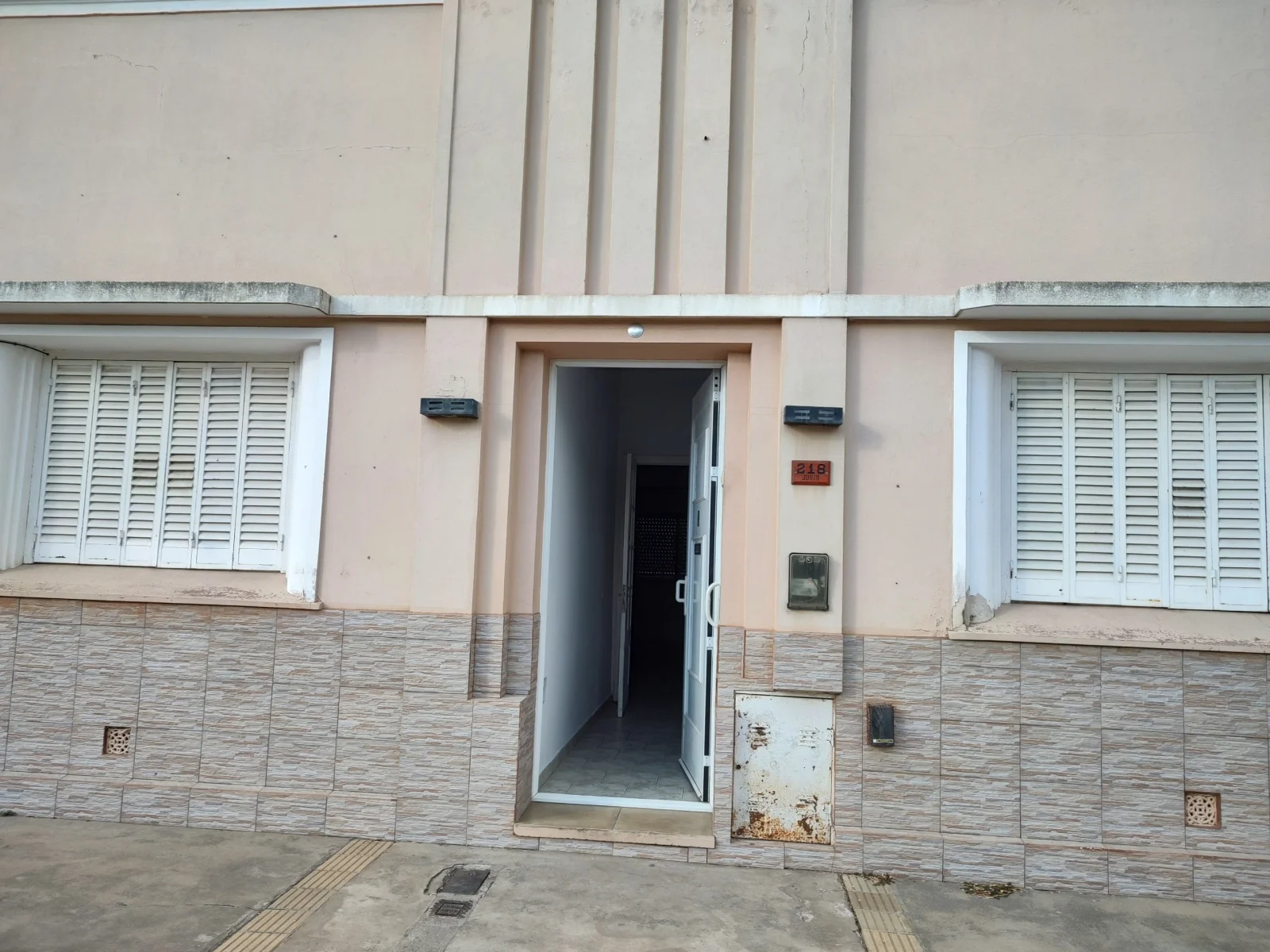 Casa en alquiler en Coronel Suárez - Imagen 1