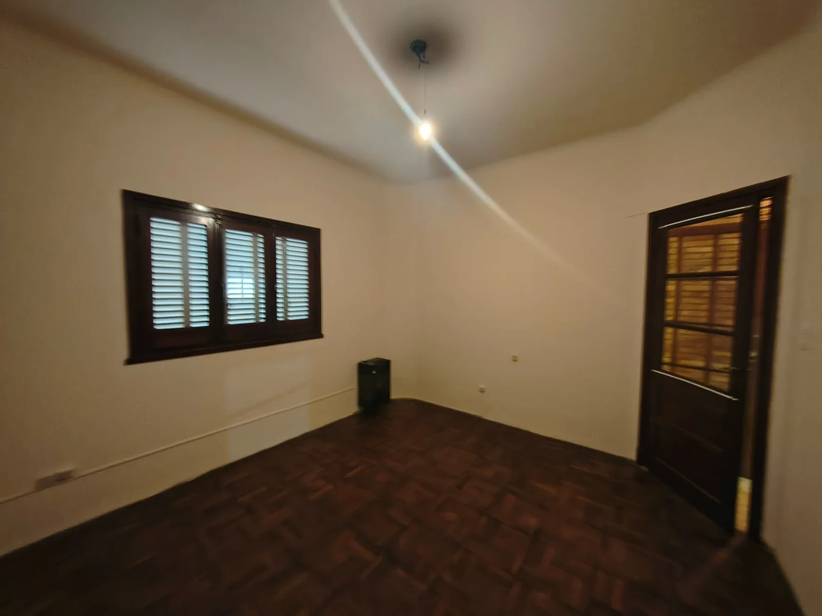 Casa en alquiler c/ cochera en Coronel Suárez - Imagen 4