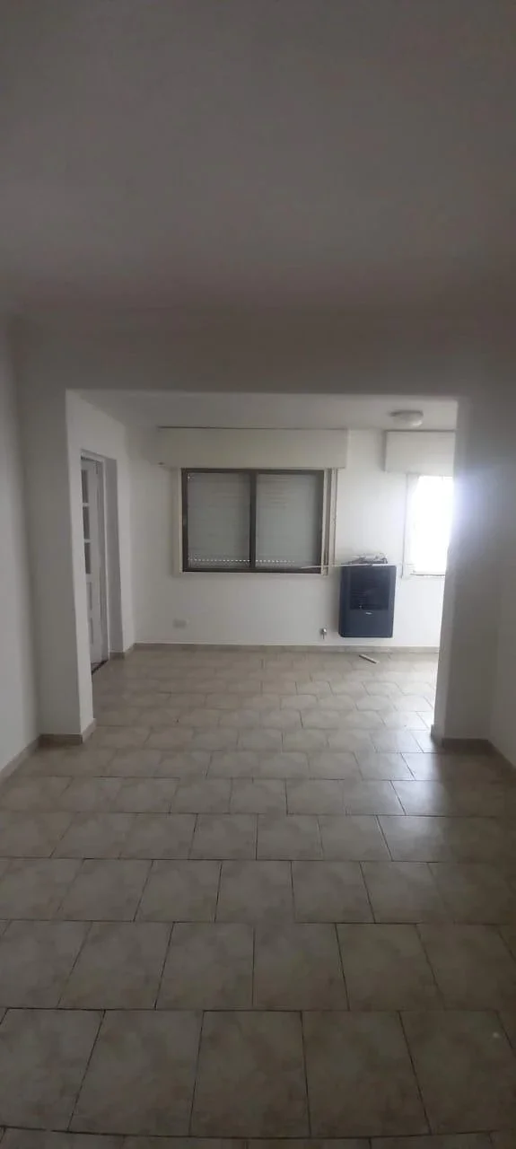 Casa en alquiler en Coronel Suárez - Imagen 3