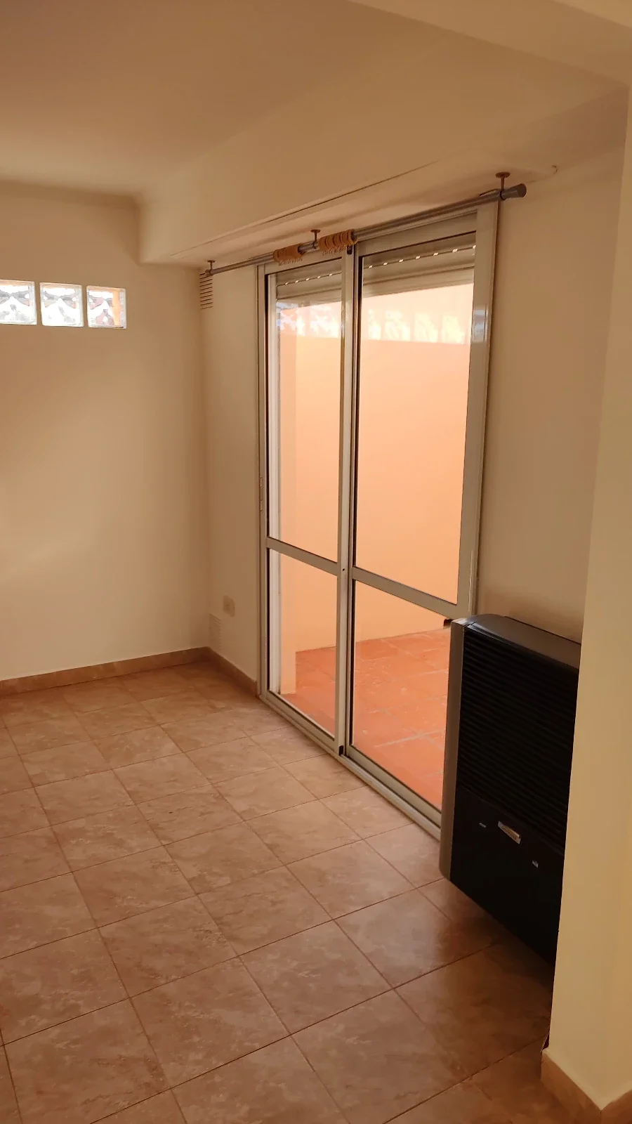 Departamento en alquiler en Coronel Suárez - Imagen 5