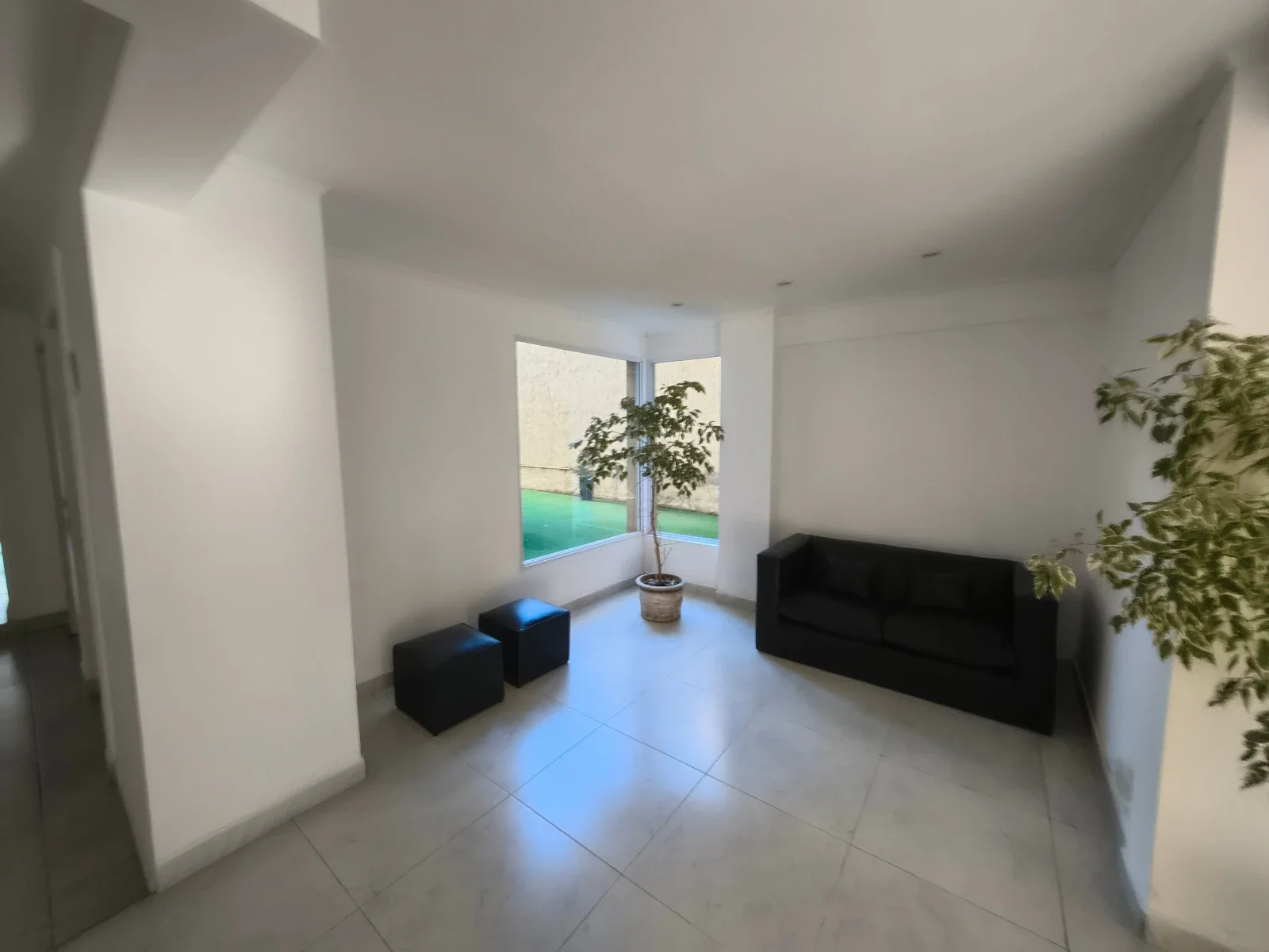 Departamento en alquiler en Coronel Suárez - Imagen 2