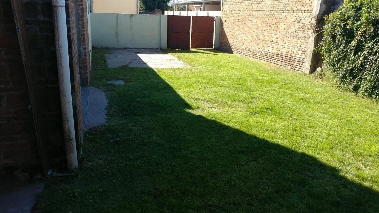Casa en venta c/ cochera en San José - Imagen 2
