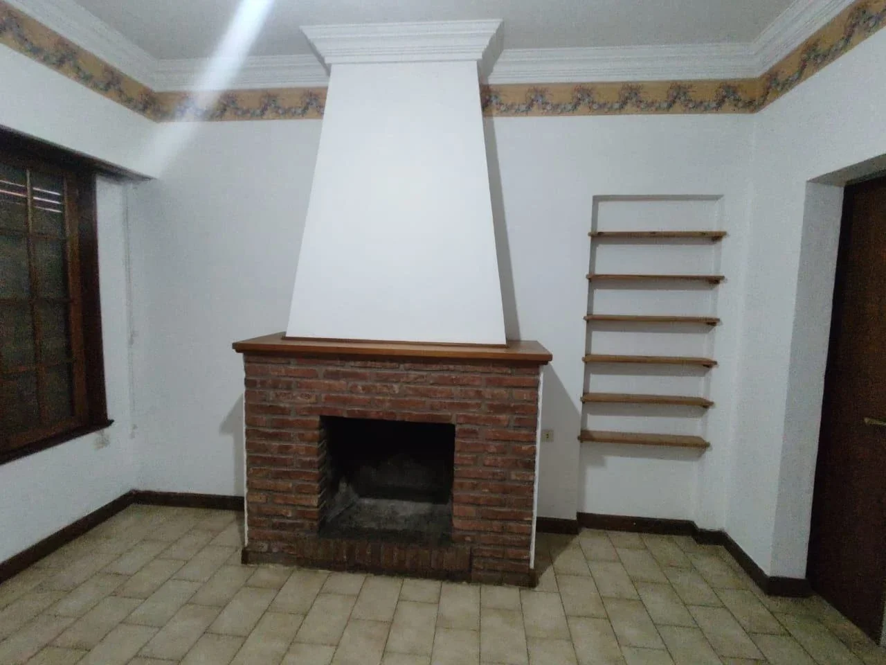 Casa en alquiler en Coronel Suárez - Imagen 4
