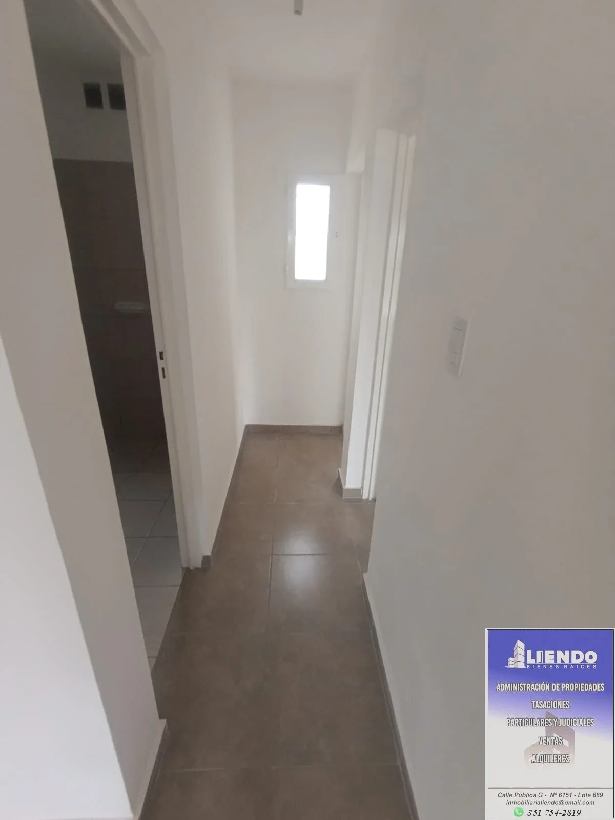 Casa en alquiler c/ cochera en Altos de Manantiales - Imagen 4