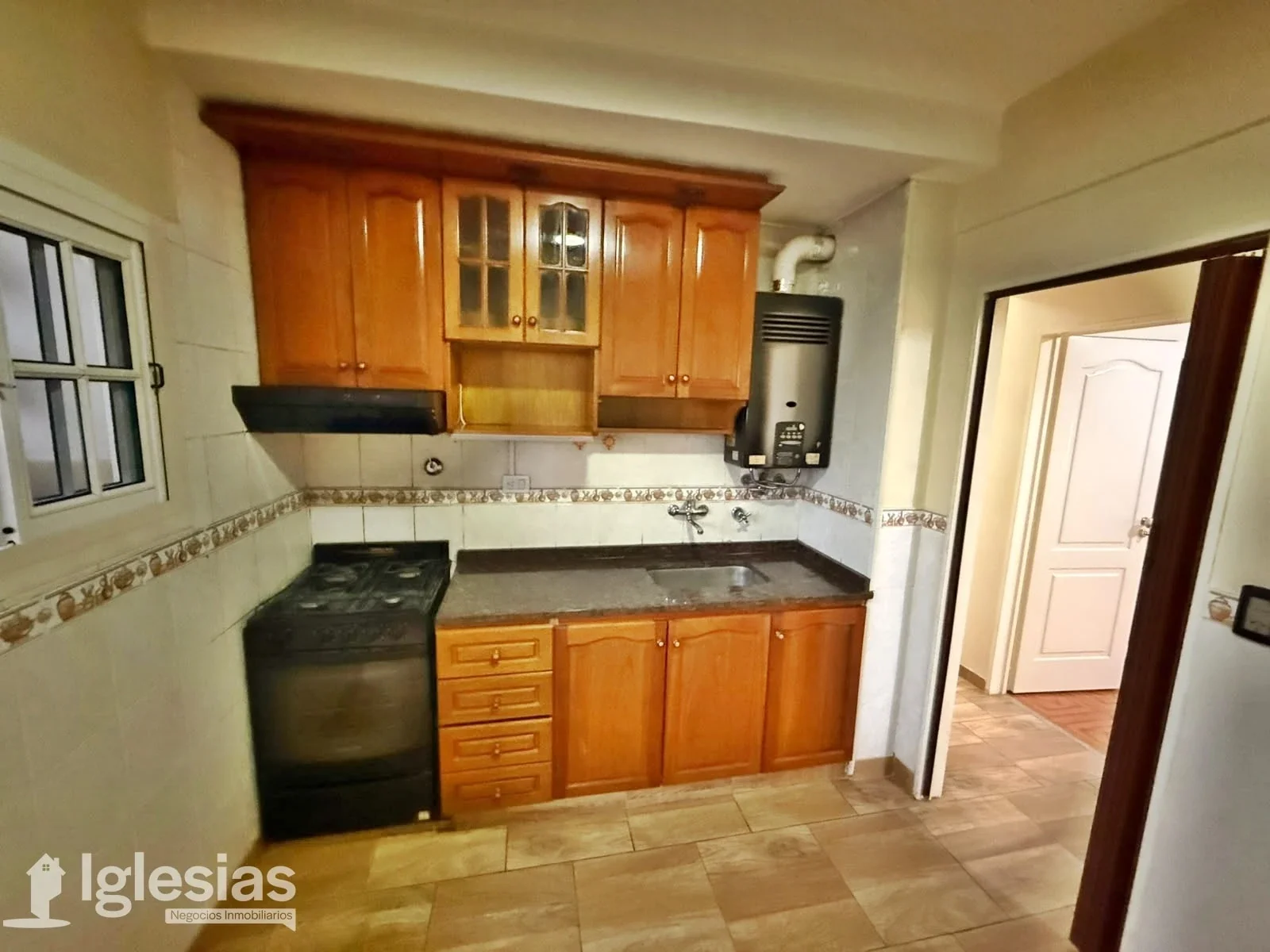 Departamento de 4 ambientes en alquiler en Barrio Autopista, Tapiales - Imagen 3