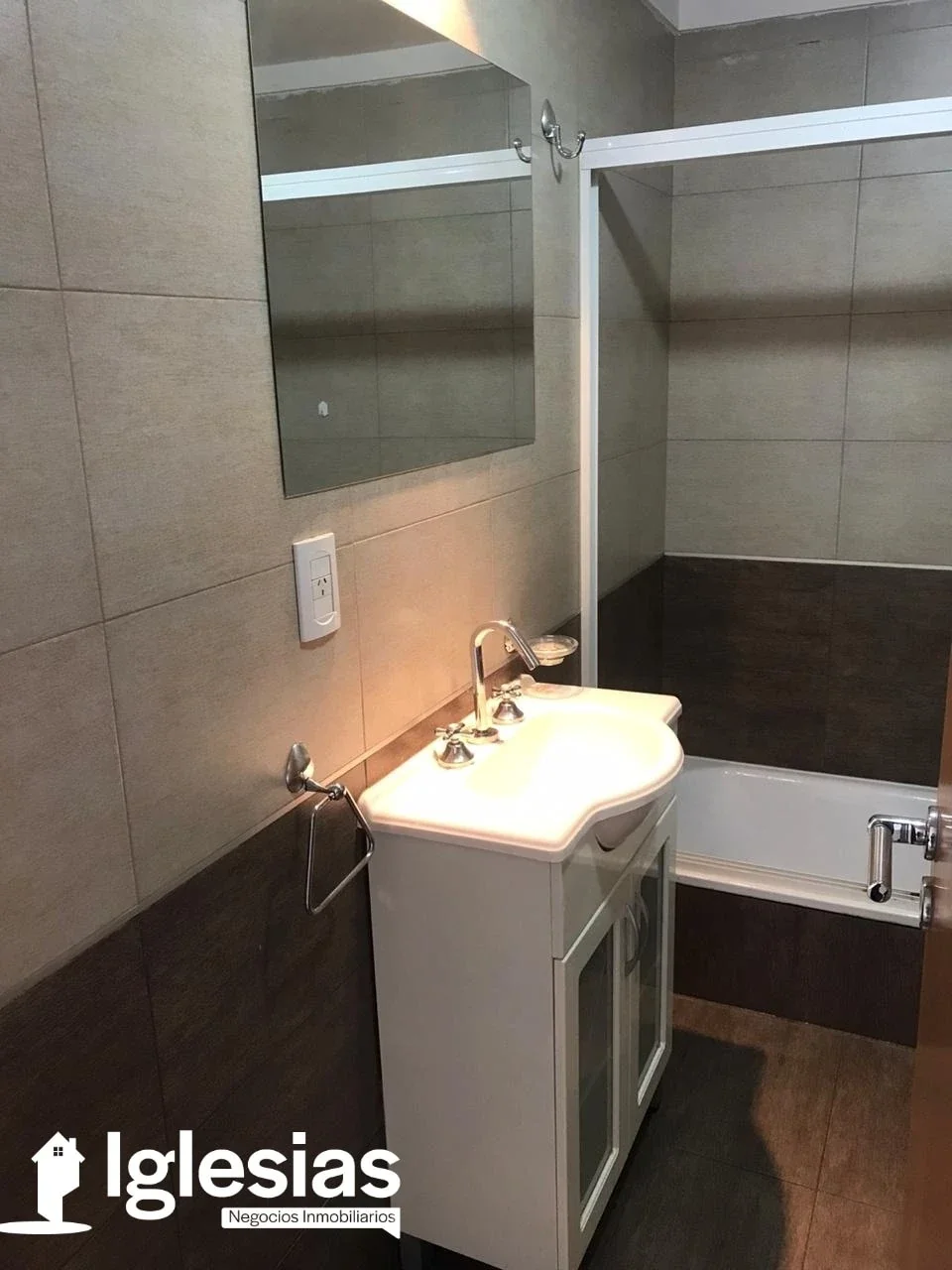 Departamento de 2 ambientes en venta en Tapiales con renta - Imagen 4