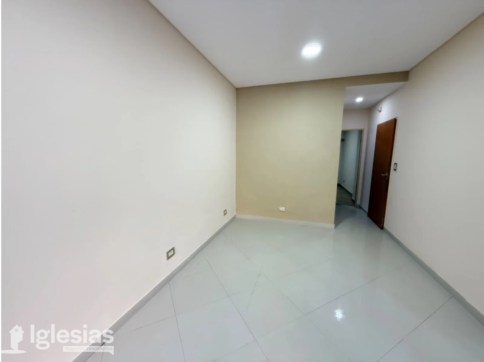 Departamento de 2 amb con patio en alquiler en Ciudad Madero - Imagen 1
