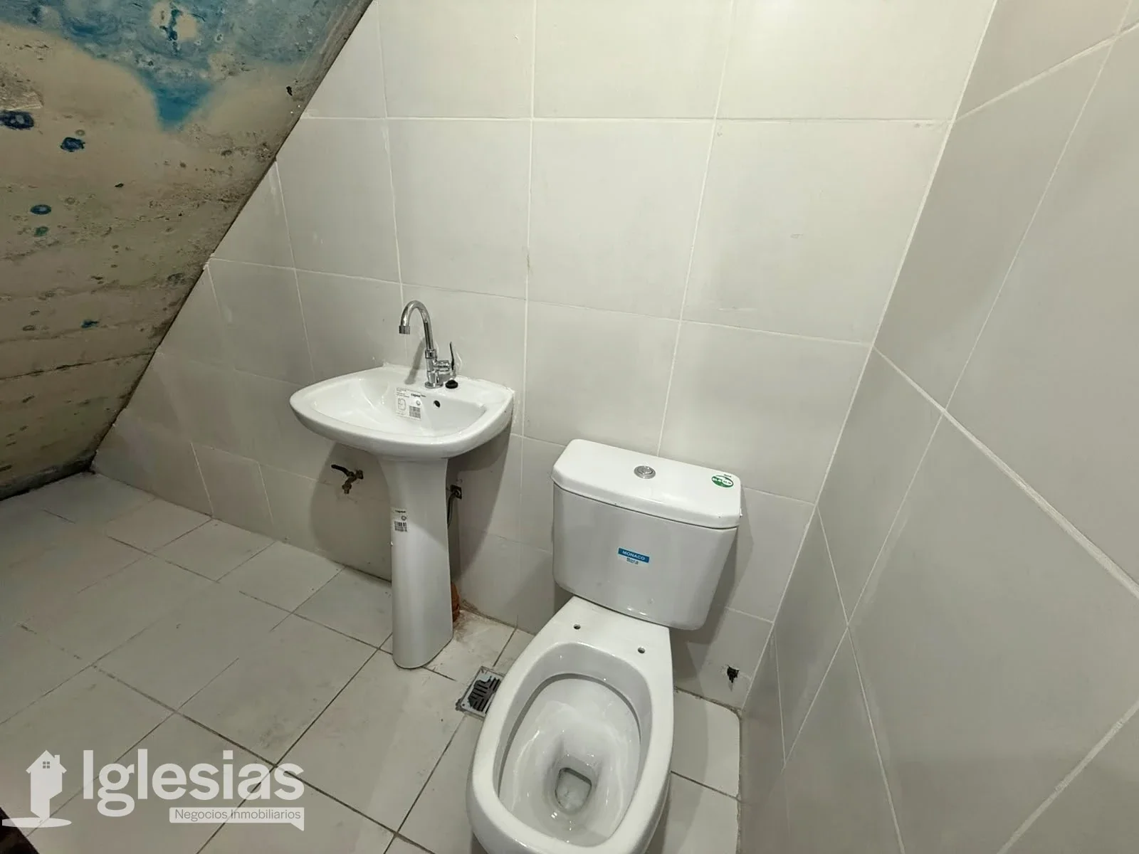 Local comercial en alquiler ubicado en Tapiales - Imagen 4
