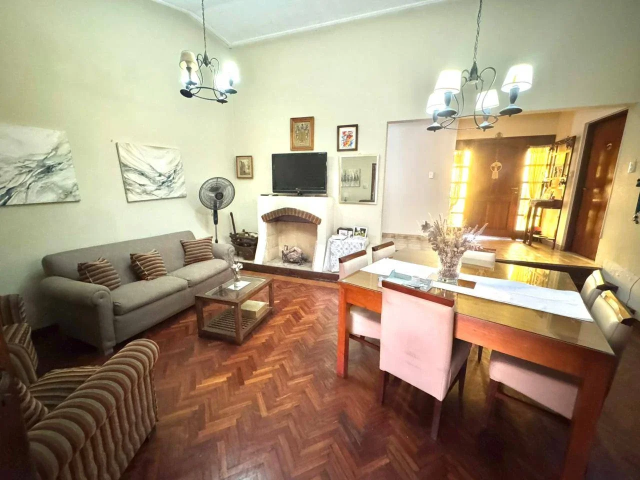Casa en venta c/ cochera en Otros Barrios - Imagen 4