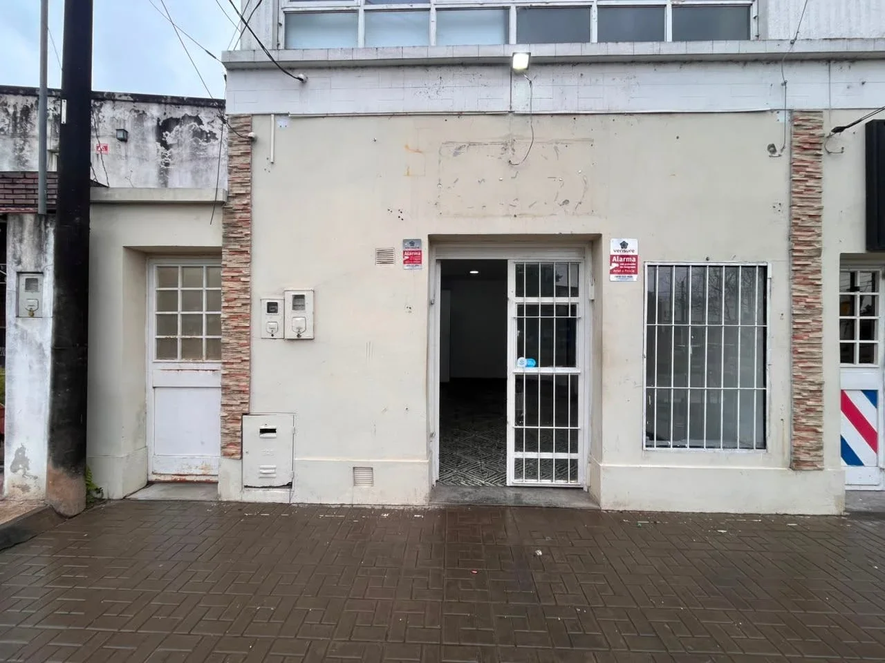 Local comercial en alquiler ubicado en Otros Barrios - Imagen 2