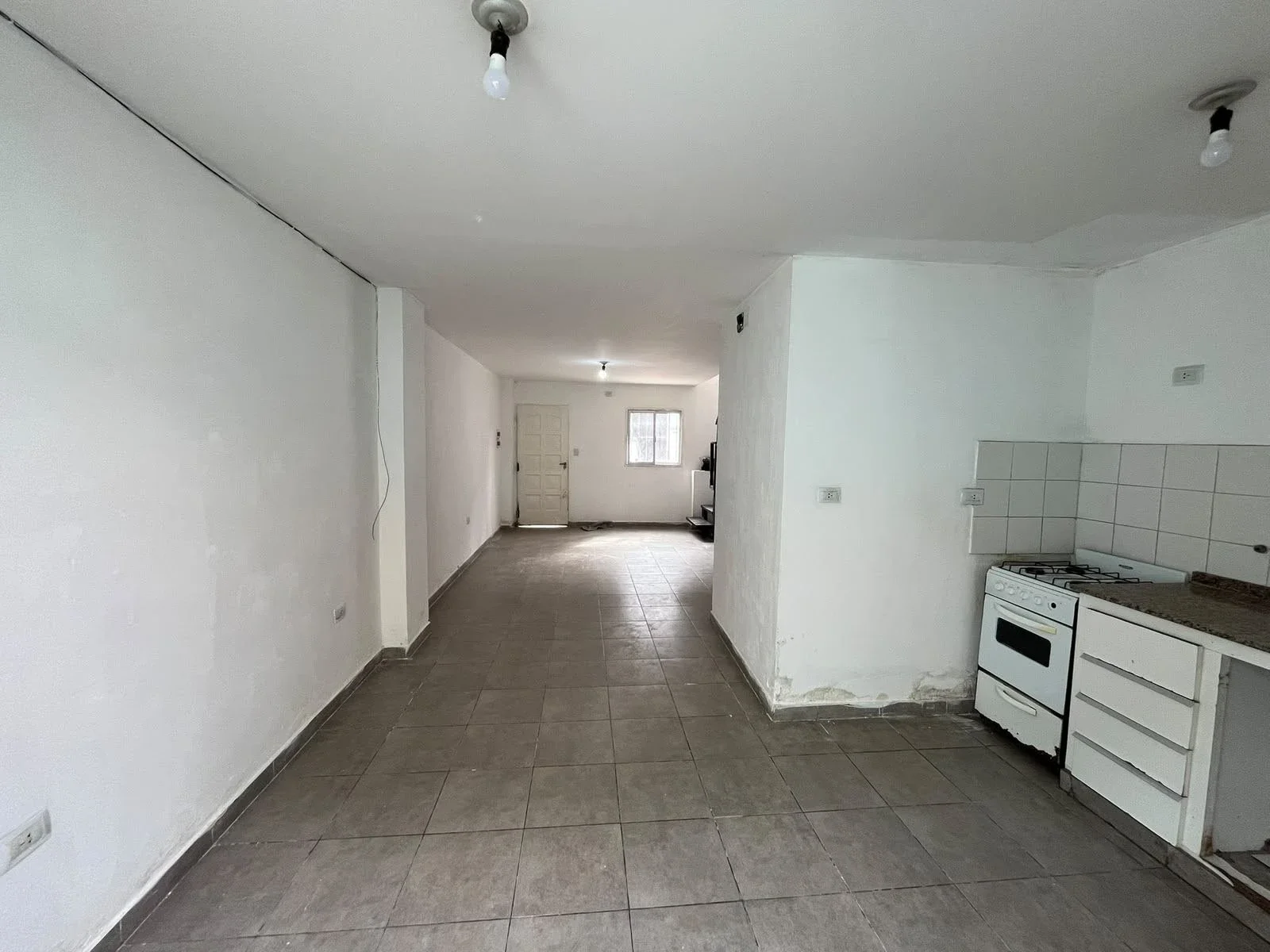 Dúplex en alquiler en Ayacucho 1000 - Imagen 2