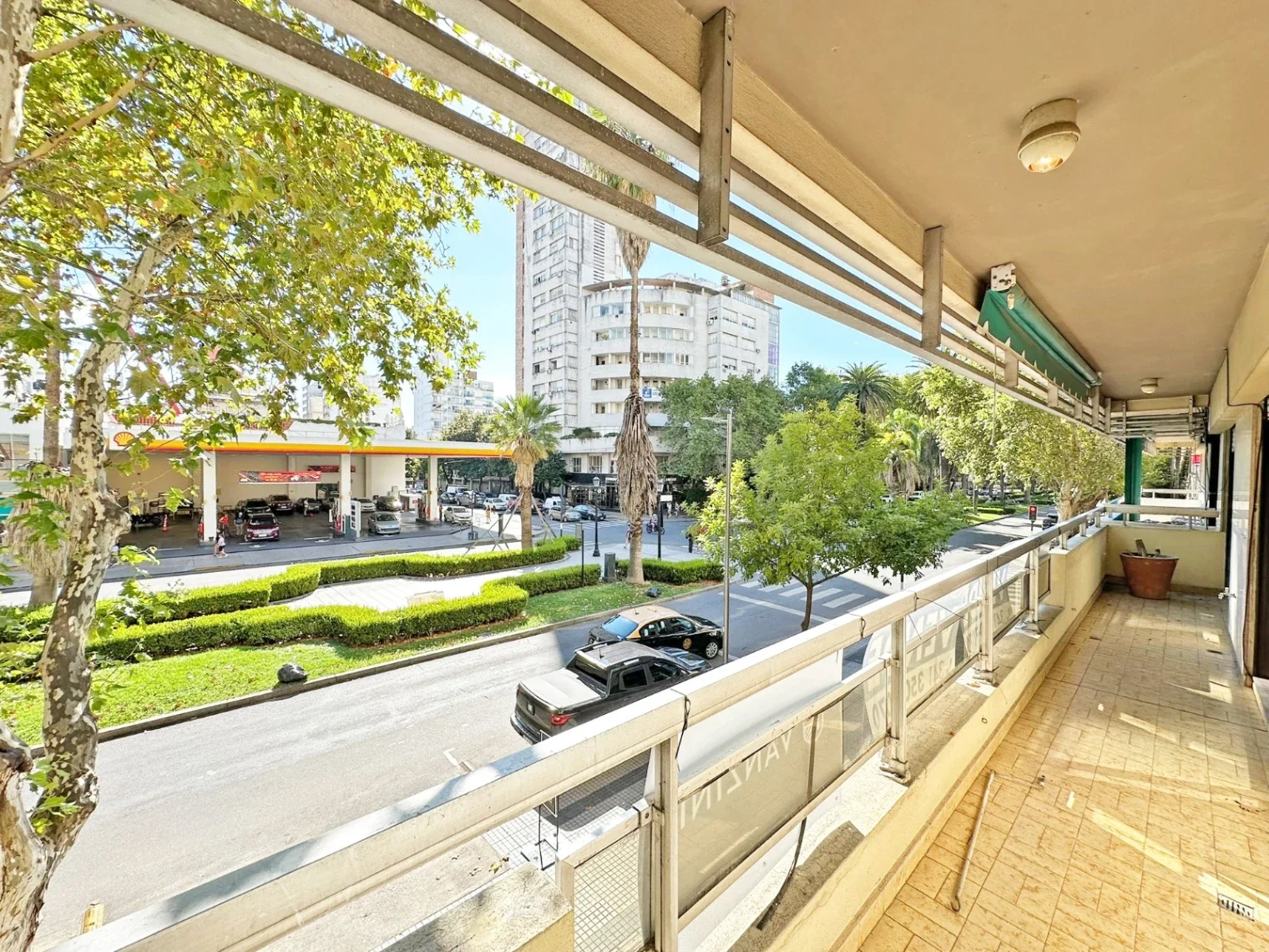 Departamento de 3 dormitorios en venta c/ cochera en Rosario - Imagen 4