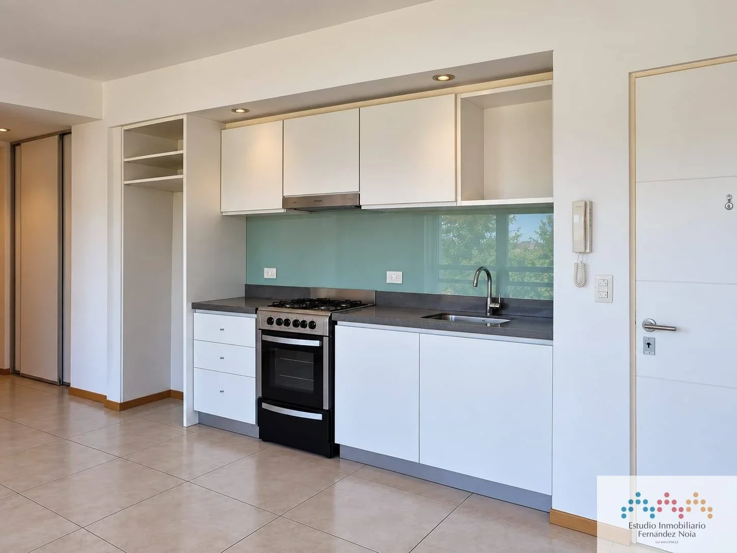 Departamento en venta c/ cochera en Banfield - Imagen 2