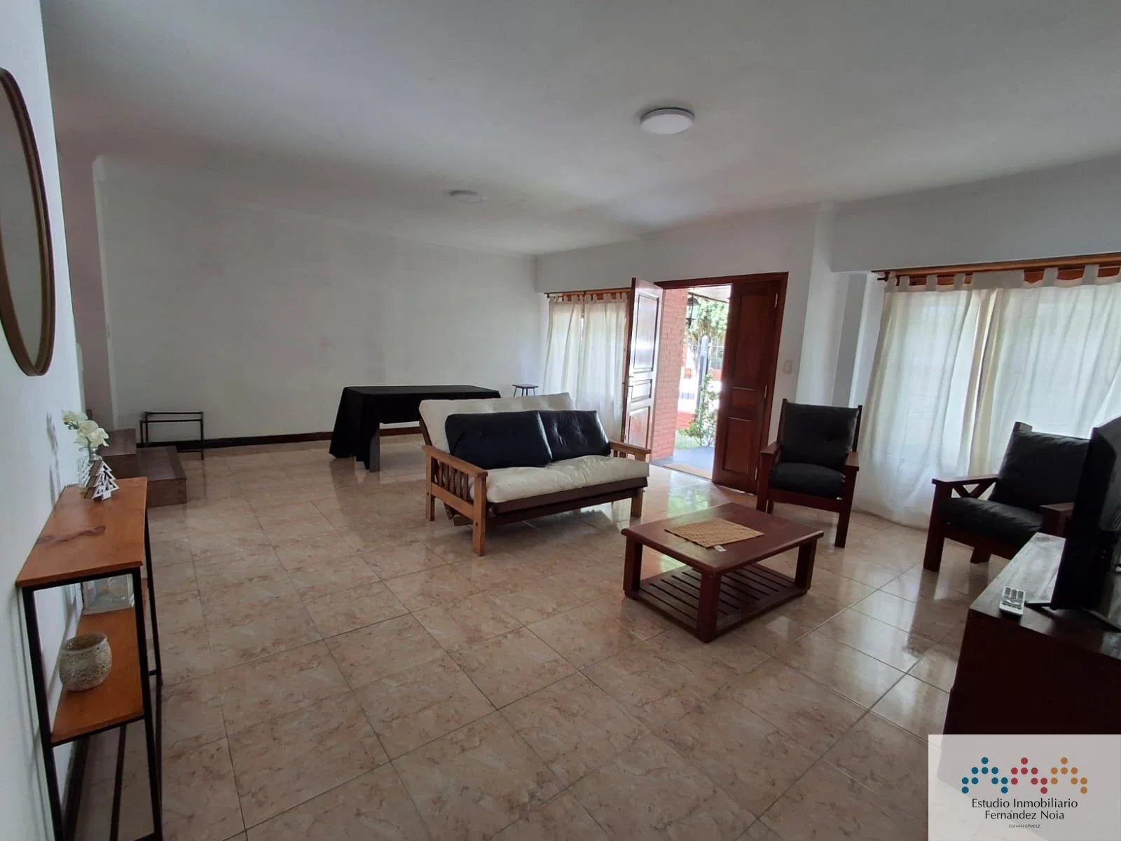 Casa en venta de 4 dormitorios c/ cochera en Mar de Ajo a metros del mar - Imagen 3