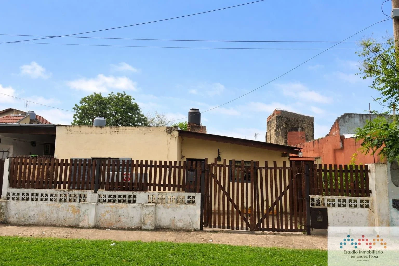 Casa en venta c/ cochera en Burzaco - Imagen 2