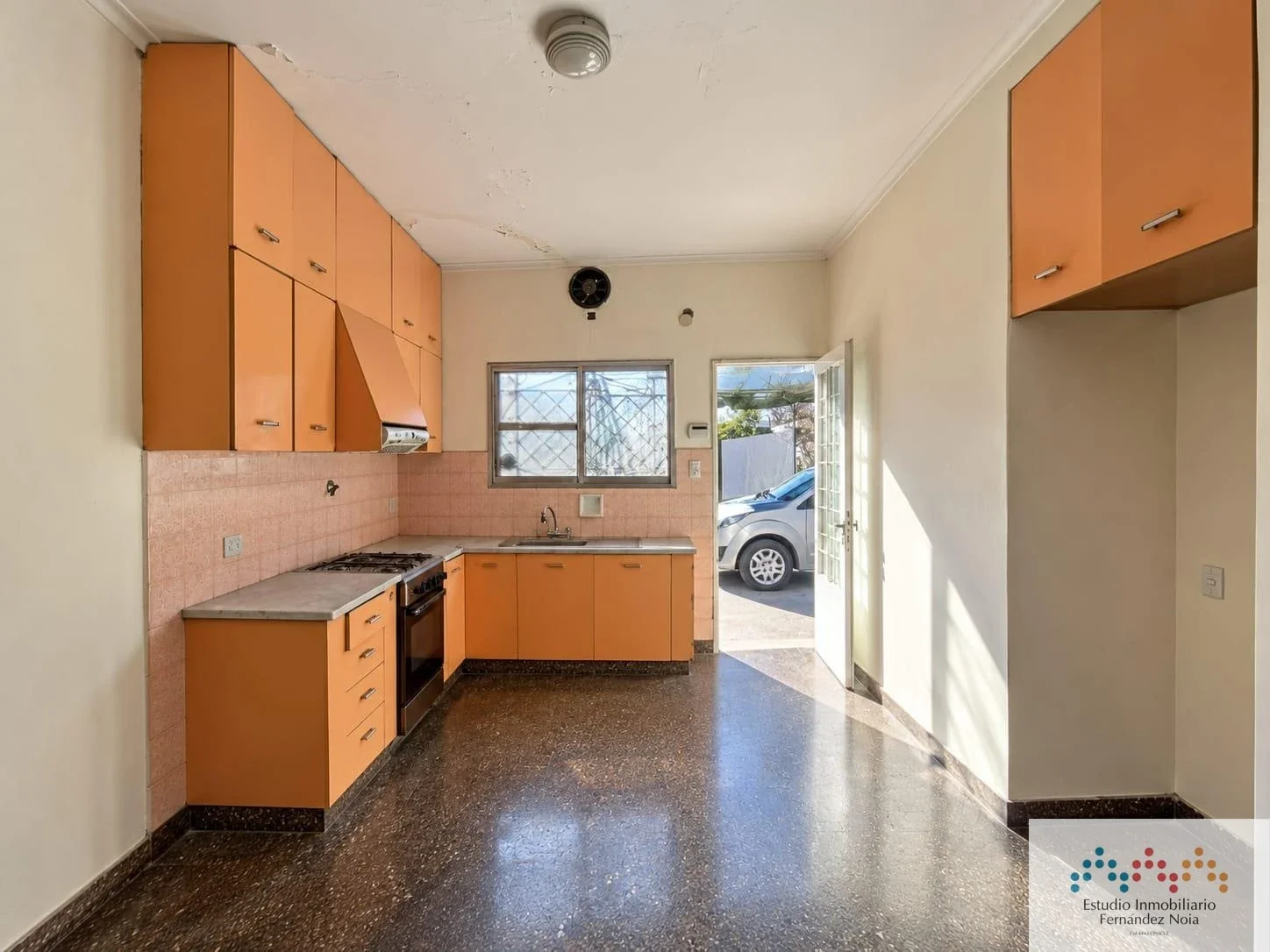 Casa en venta c/ cochera en Temperley - Imagen 1