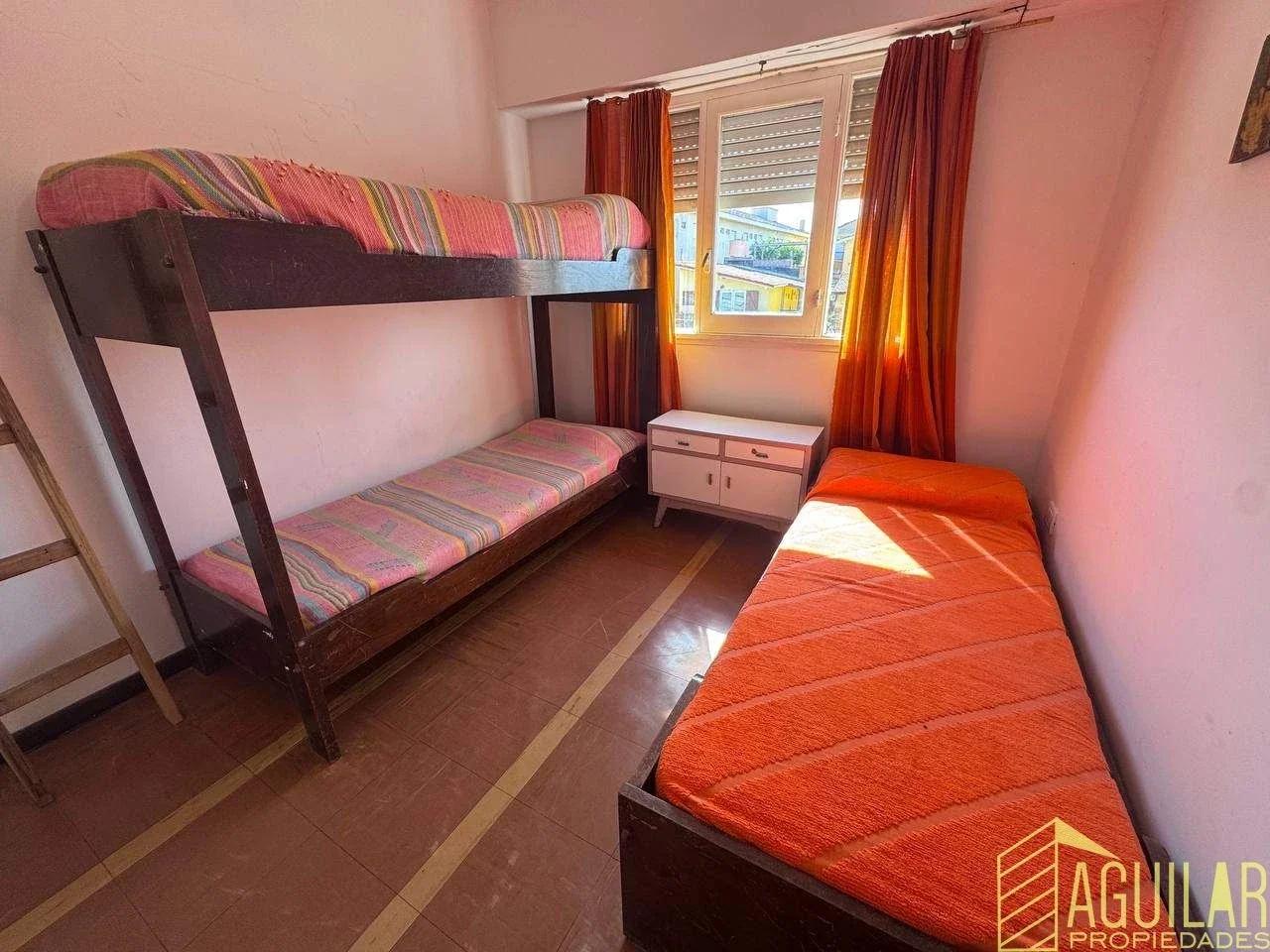 Departamento en alquiler temporario de 2 dormitorios en Zona Sur - Imagen 2