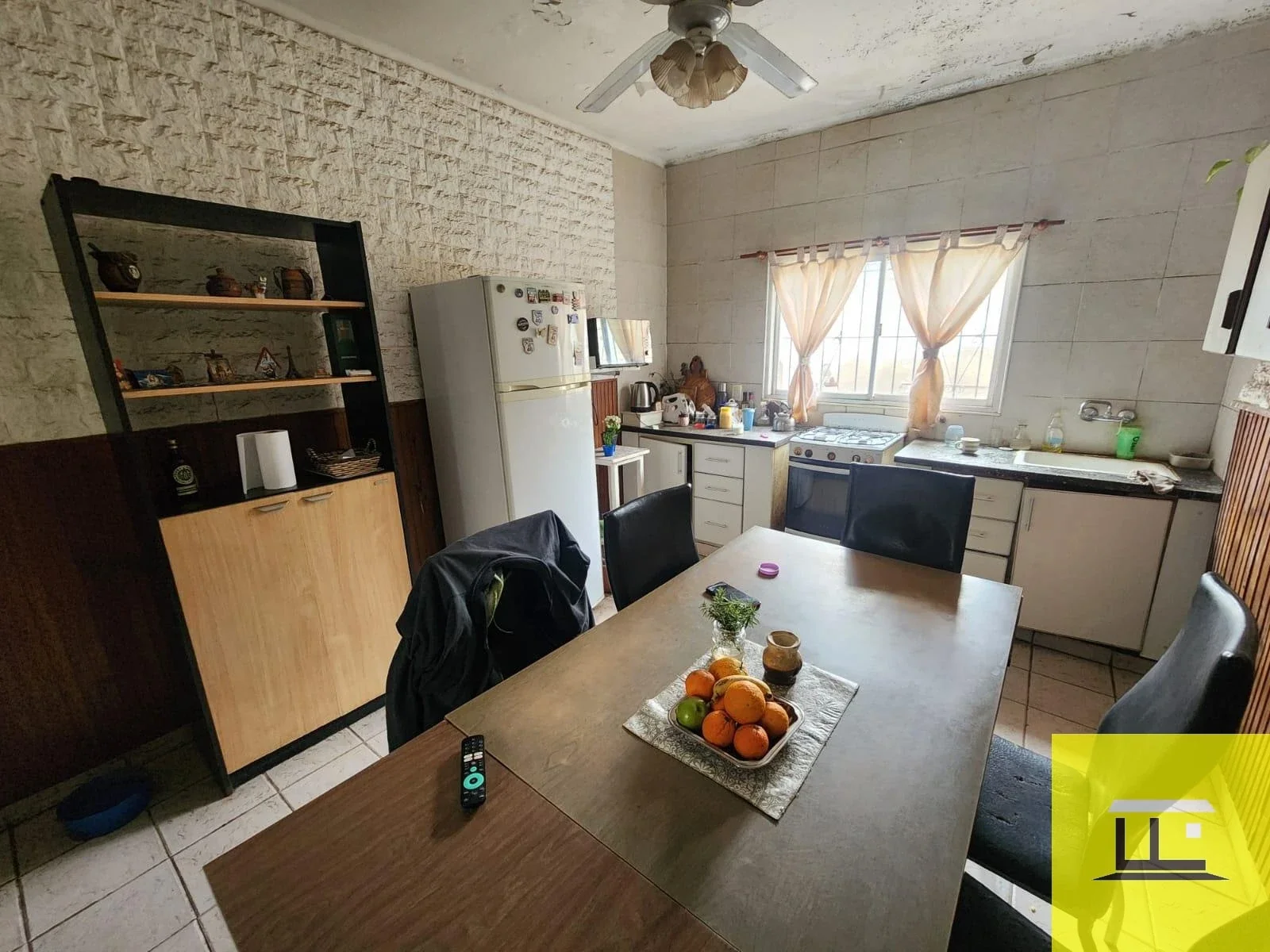 Casa en venta c/ cochera en Balcarce - Imagen 3