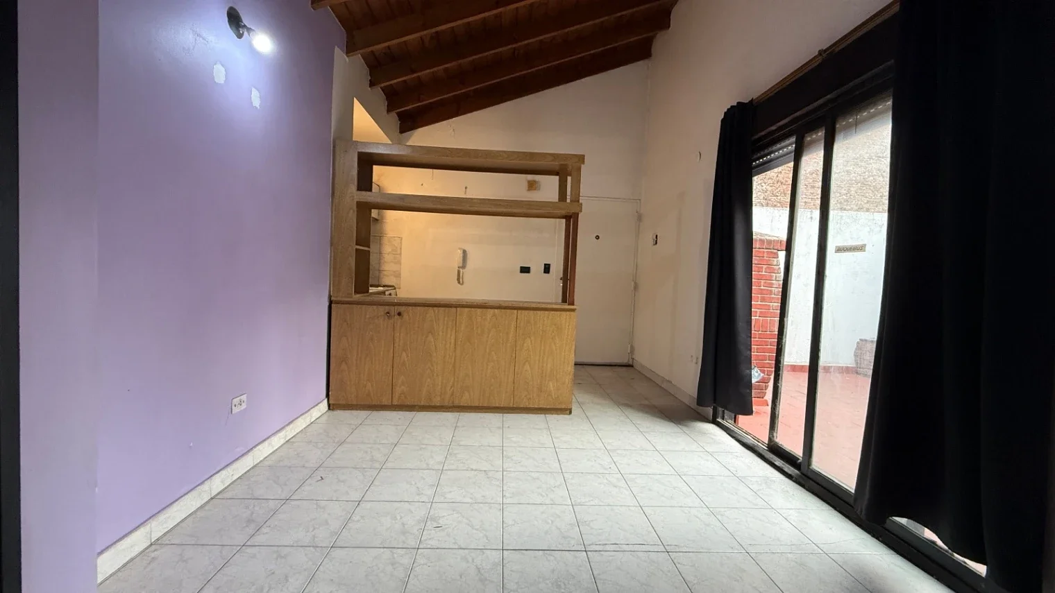 Departamento Tipo PH 2 Amb Patio Lavadero 1° Piso x escalera bajas Expensas ! - Imagen 3