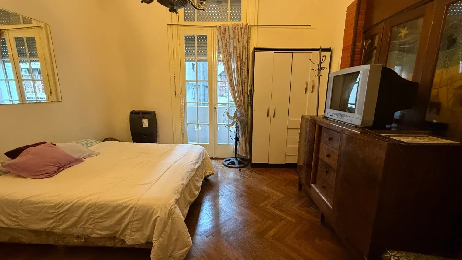 Hotel  en venta de 10 ambientes en Balvanera, oportunidad ! - Imagen 5