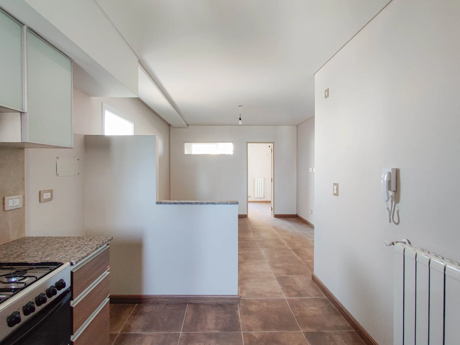DEPARTAMENTO DE 1 DORMITORIO EN ALQUILER EN CORRIENTES AL 1800 - Imagen 2