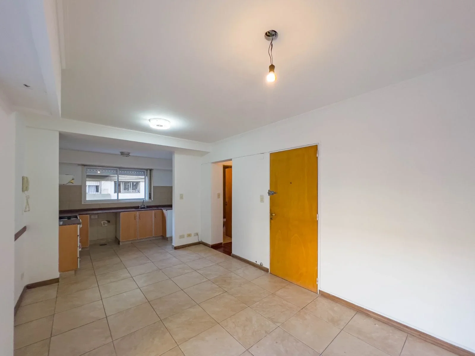 DEPARTAMENTO DE 1 DORMITORIO EN ALQUILER EN EL CENTRO - Imagen 2