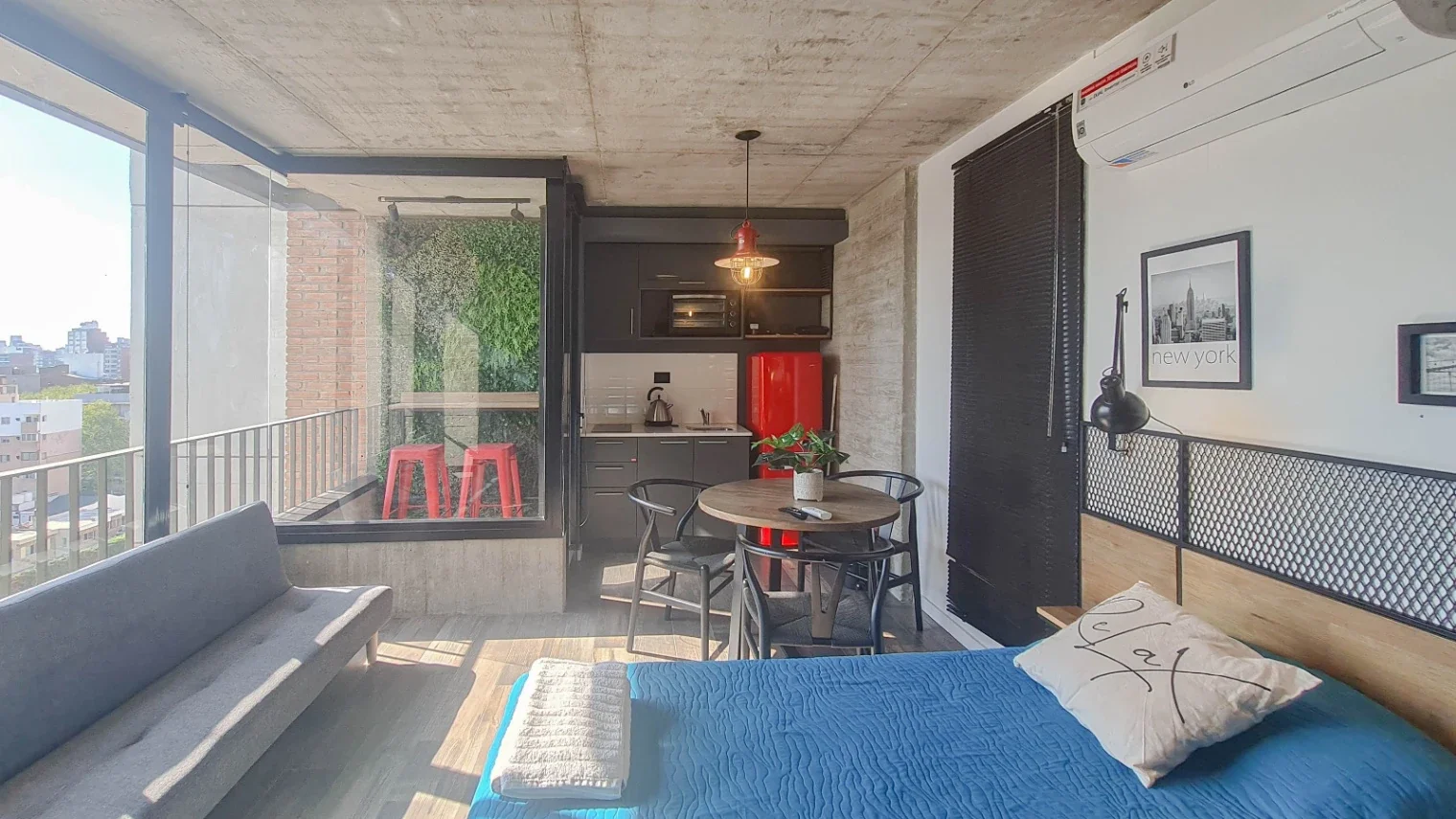 MONOAMBIENTE AMOBLADO ESTILO INDUSTRIAL SAN JUAN Y ALVEAR EN ALQUILER - Imagen 4