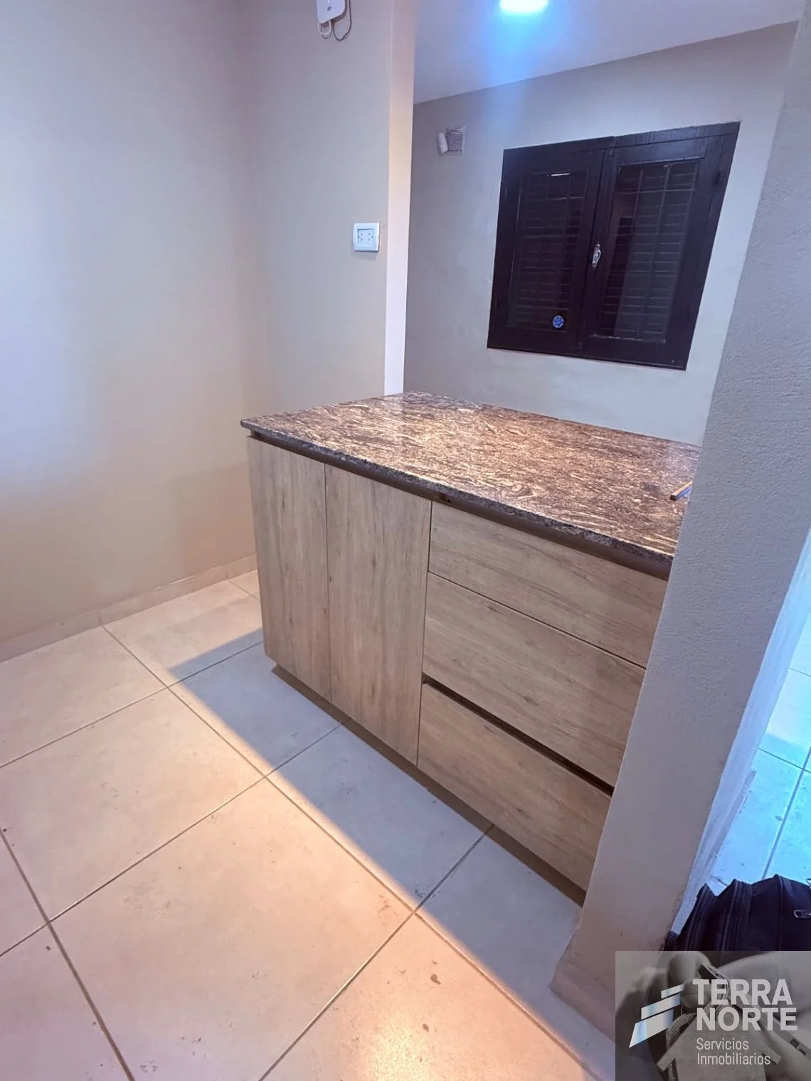 Casa en venta c/ cochera . Barrio Lasalle - Imagen 5