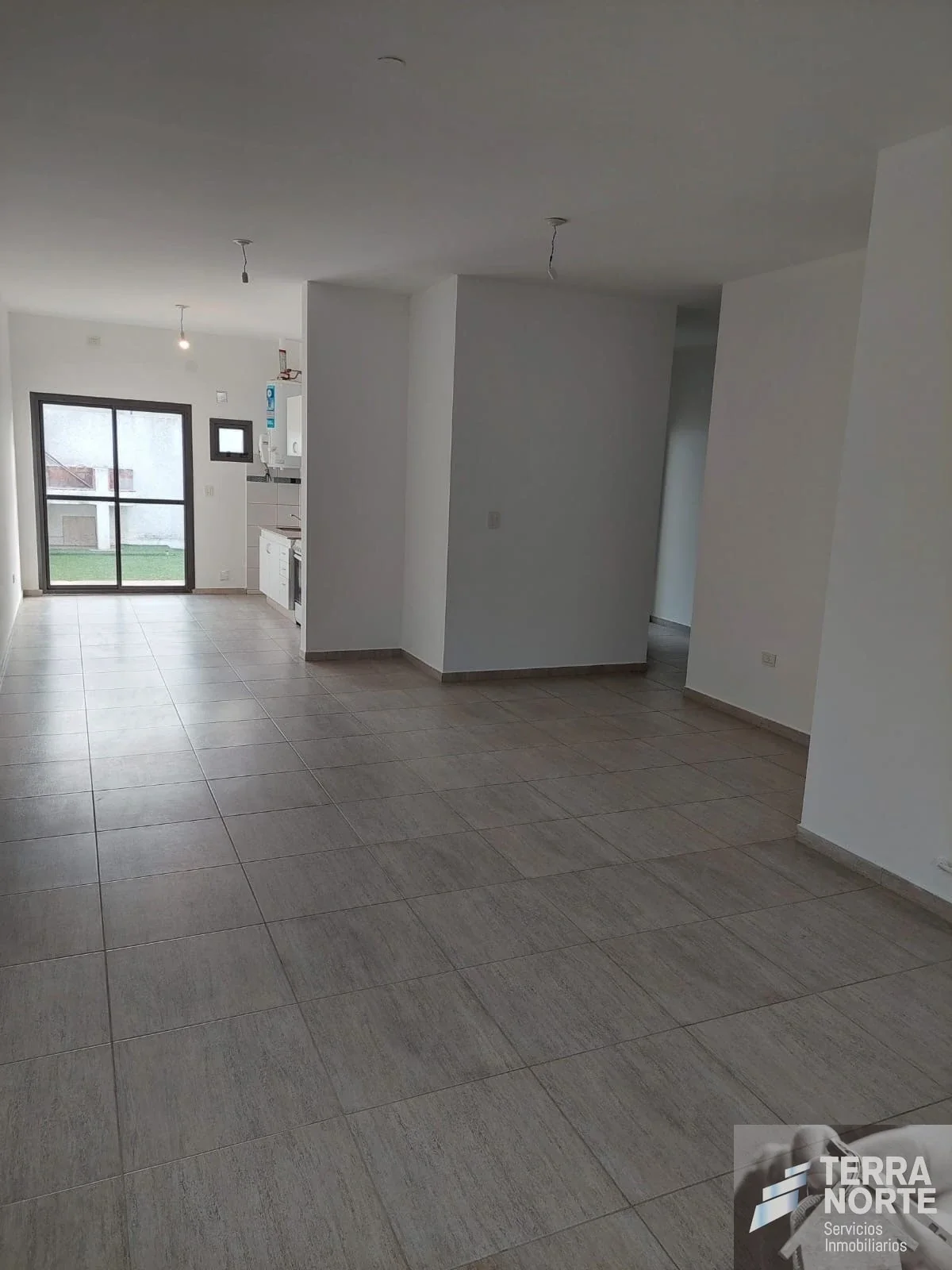 Casa en venta c/ cochera en Claros del Bosque - Imagen 2