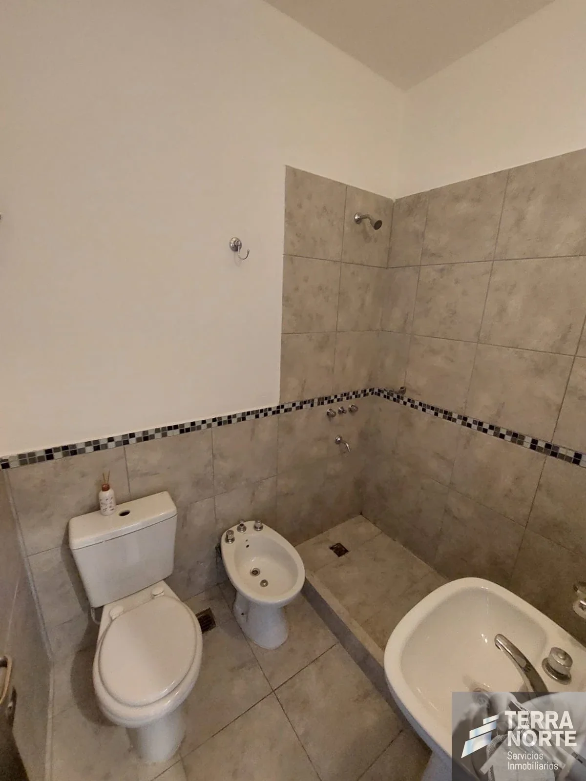 Casa en venta c/ cochera en Claros del Bosque - Imagen 5