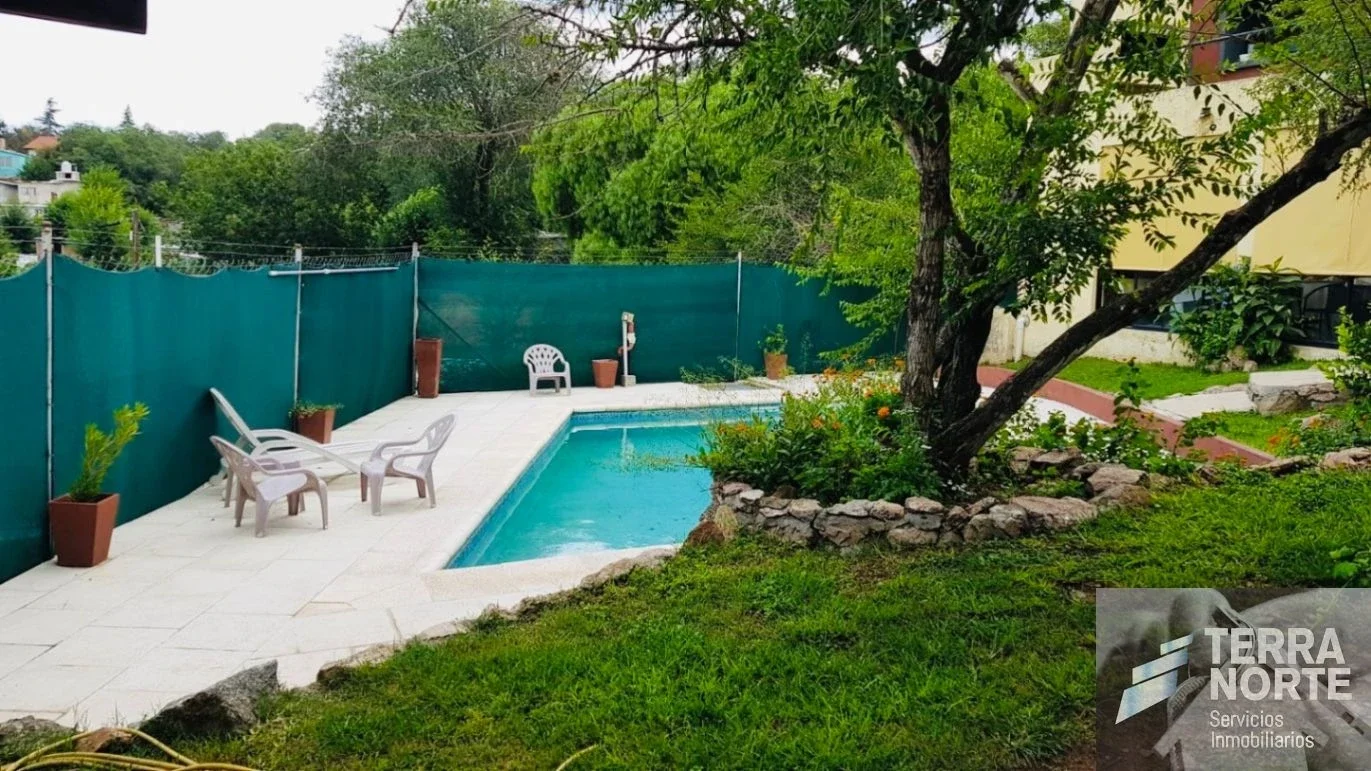 Casa en venta c/ cochera. Villa Carlos Paz - Imagen 4