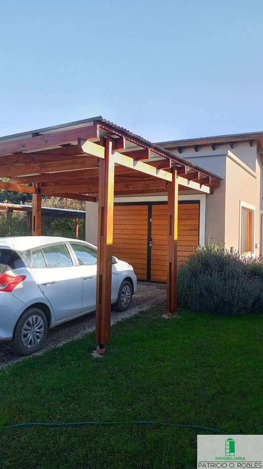 Casa en venta c/ cochera en Miramar - Imagen 1