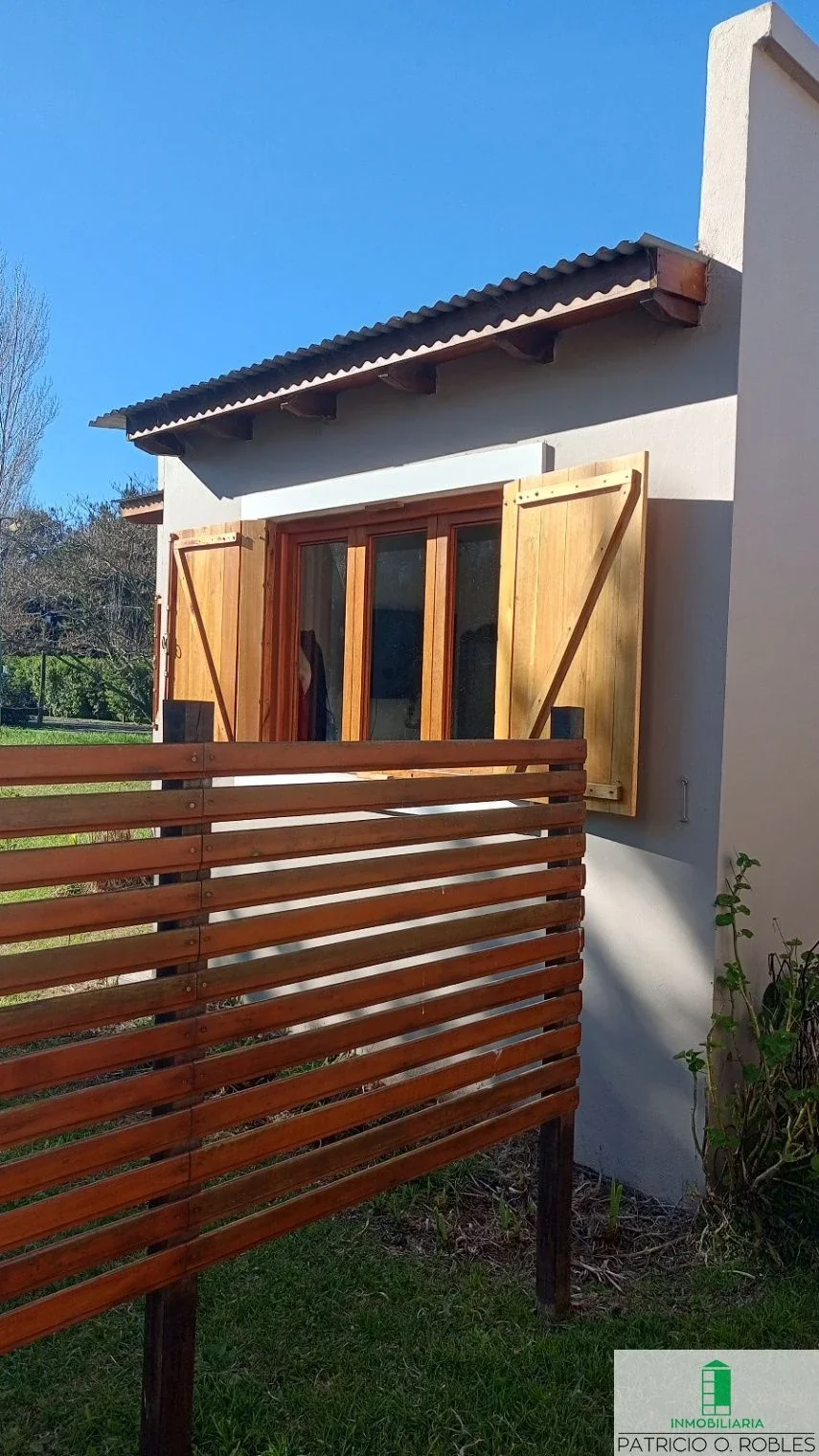 Casa en venta c/ cochera en Miramar - Imagen 2