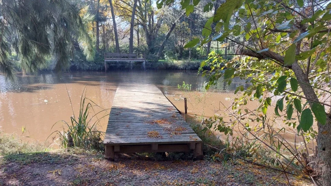 Cabaña al Rio en Barrio Eco Náutico Hipocampo en Maschwitz - Imagen 4