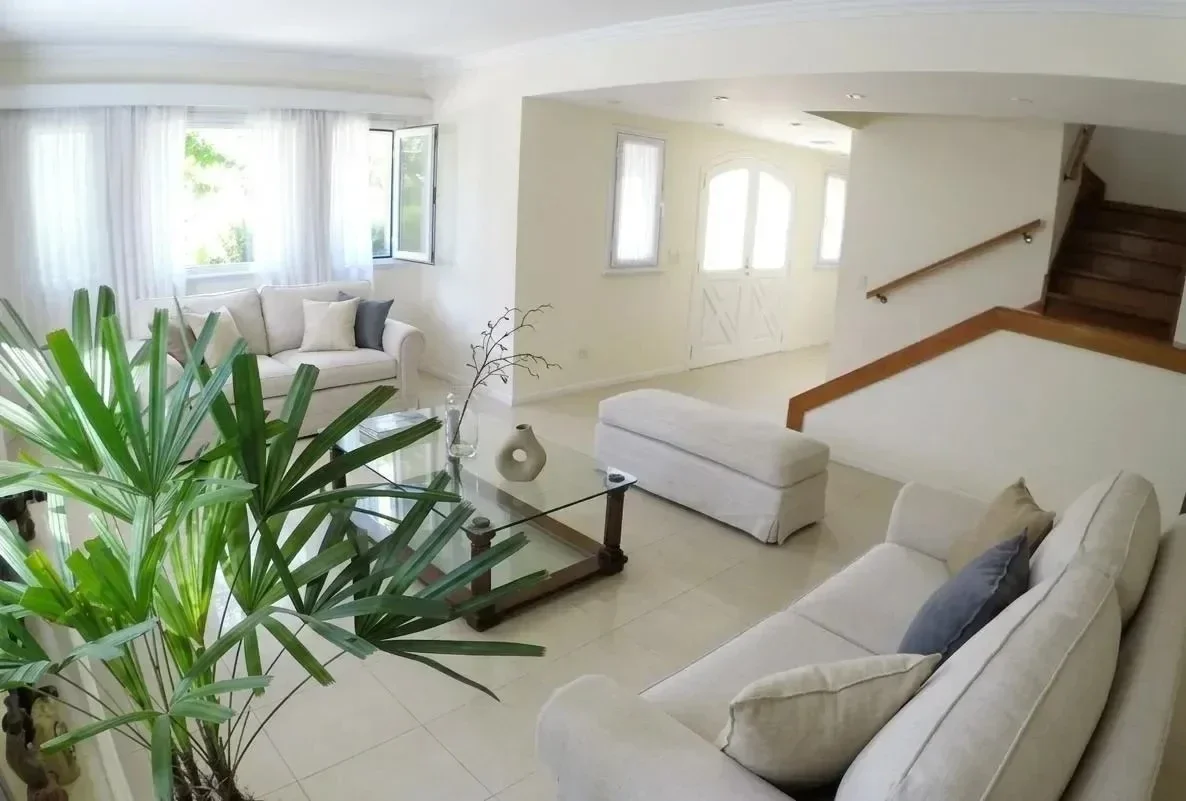 Impresionante Casa en alquiler en Haras del Pilar - Imagen 3