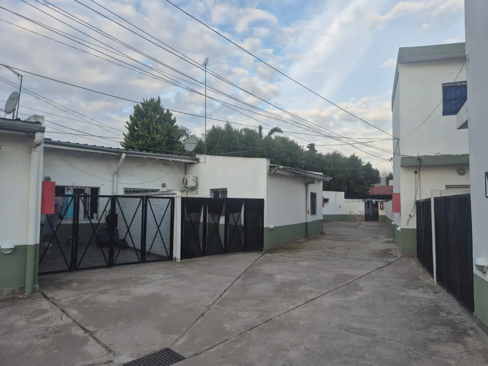 Departamento tipo casa en venta en Garín - Imagen 1