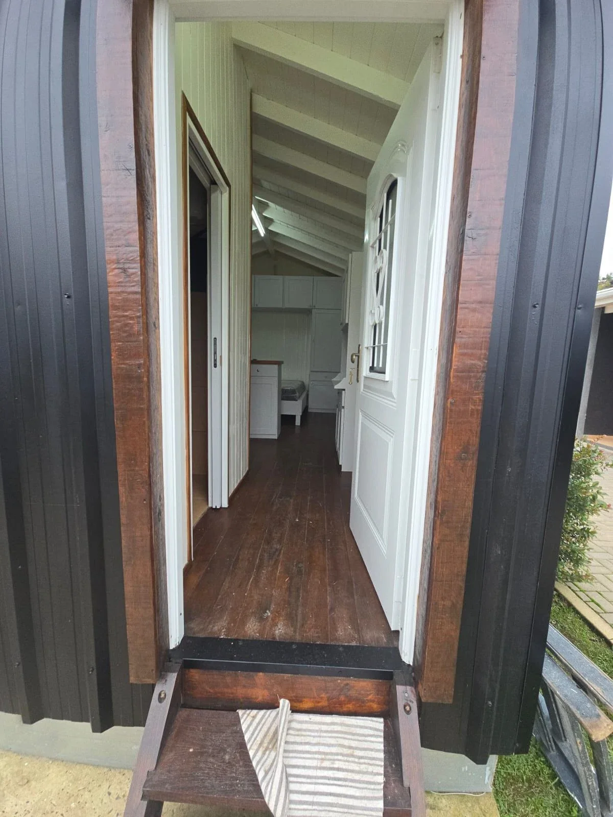 Tiny House en Dique Luján totalmente equipada. - Imagen 2