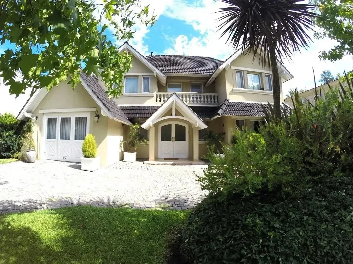 Impresionante Casa en alquiler en Haras del Pilar - Imagen 2