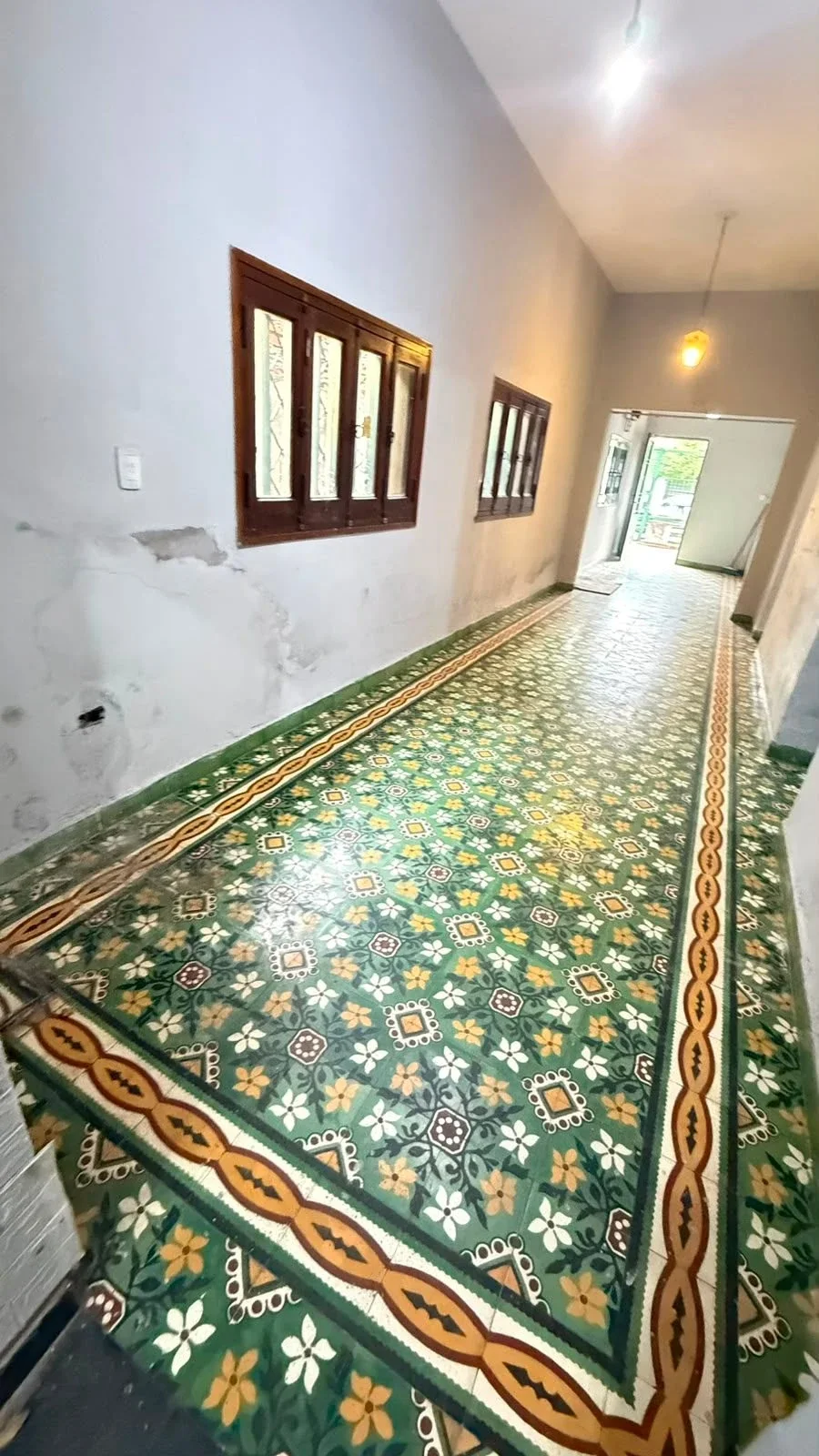 Casa en venta c/ cochera en Barrio Norte - Imagen 5