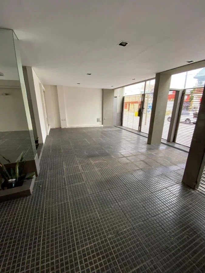 DEPARTAMENTO 2 AMBIENTE CON BALCON - CONTRAFRENTE - - Imagen 3
