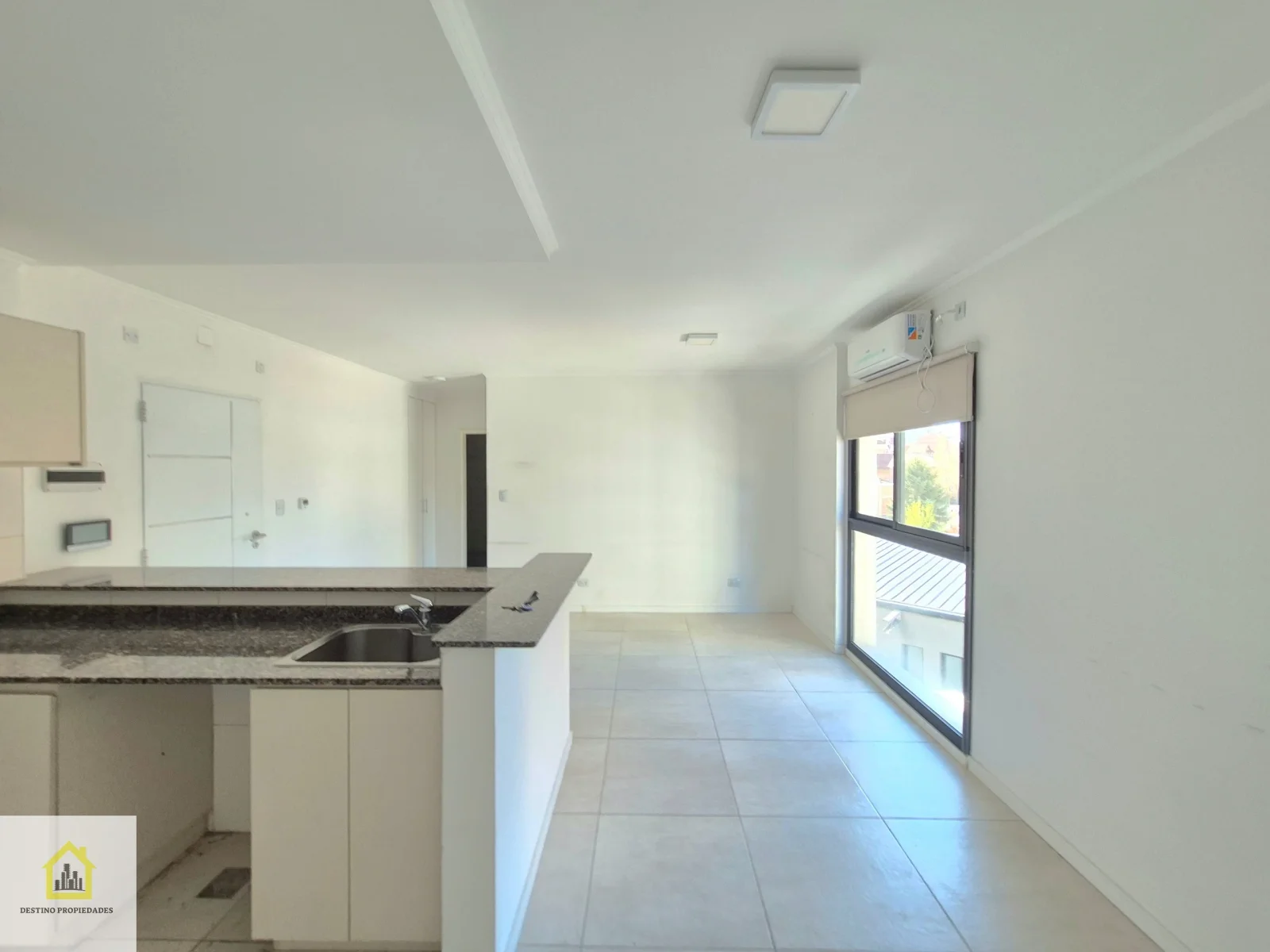 Departamento en alquiler en Neuquén - Imagen 2