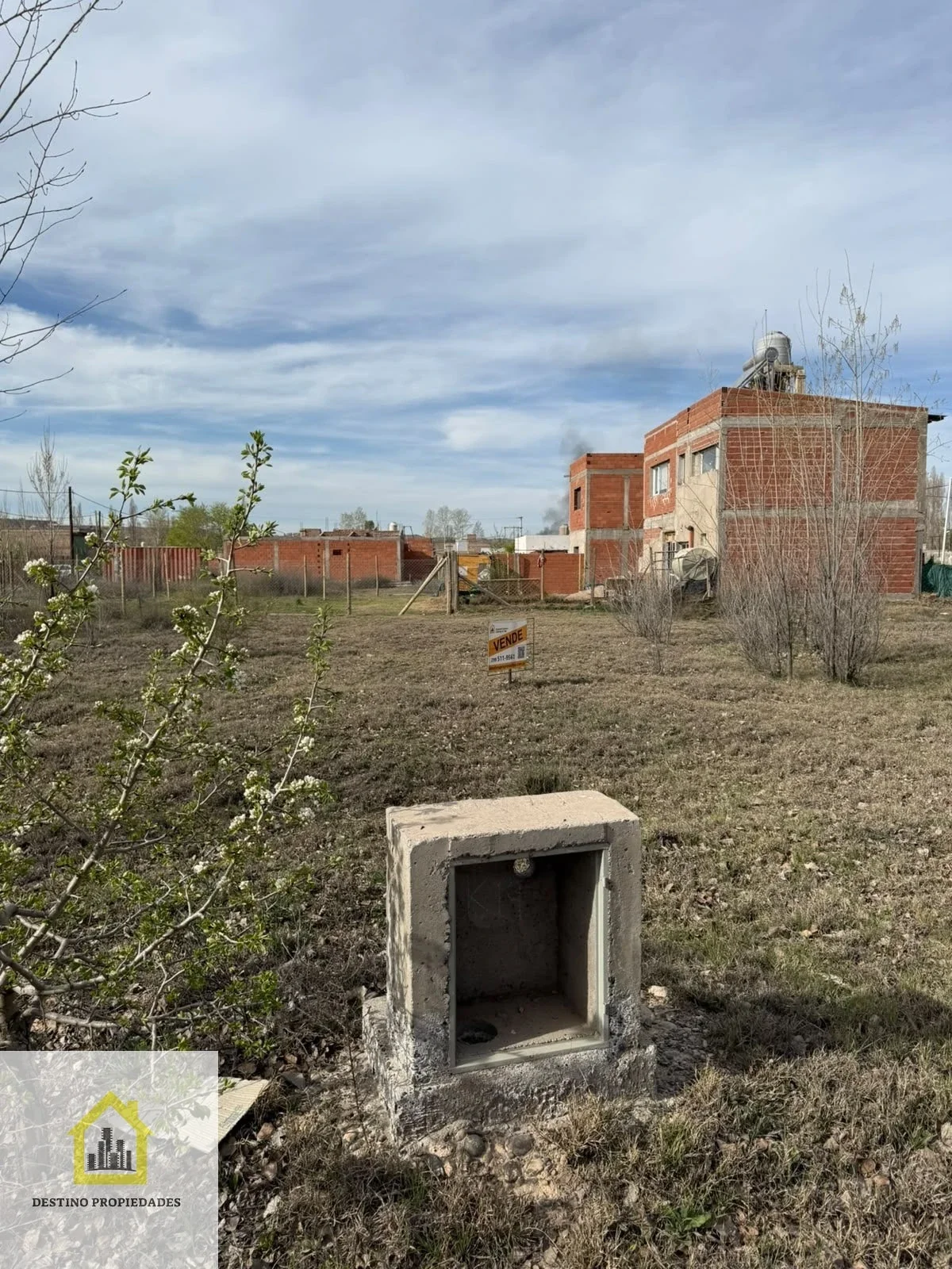 Terreno / Lote en venta de 300m2 ubicado en Otros Barrios - Imagen 3