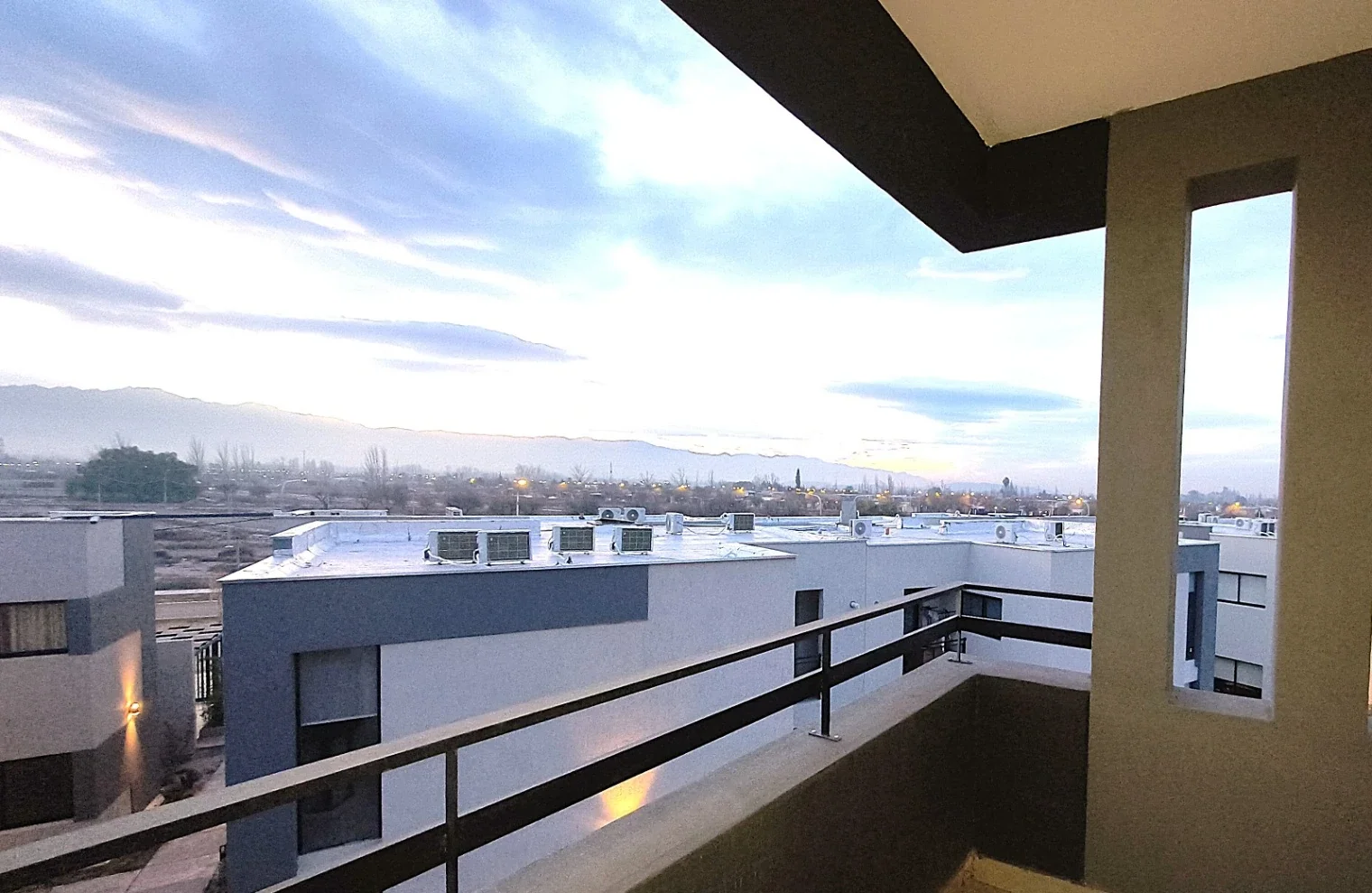 Departamento en alquiler c/ cochera en Luján de Cuyo - Imagen 4